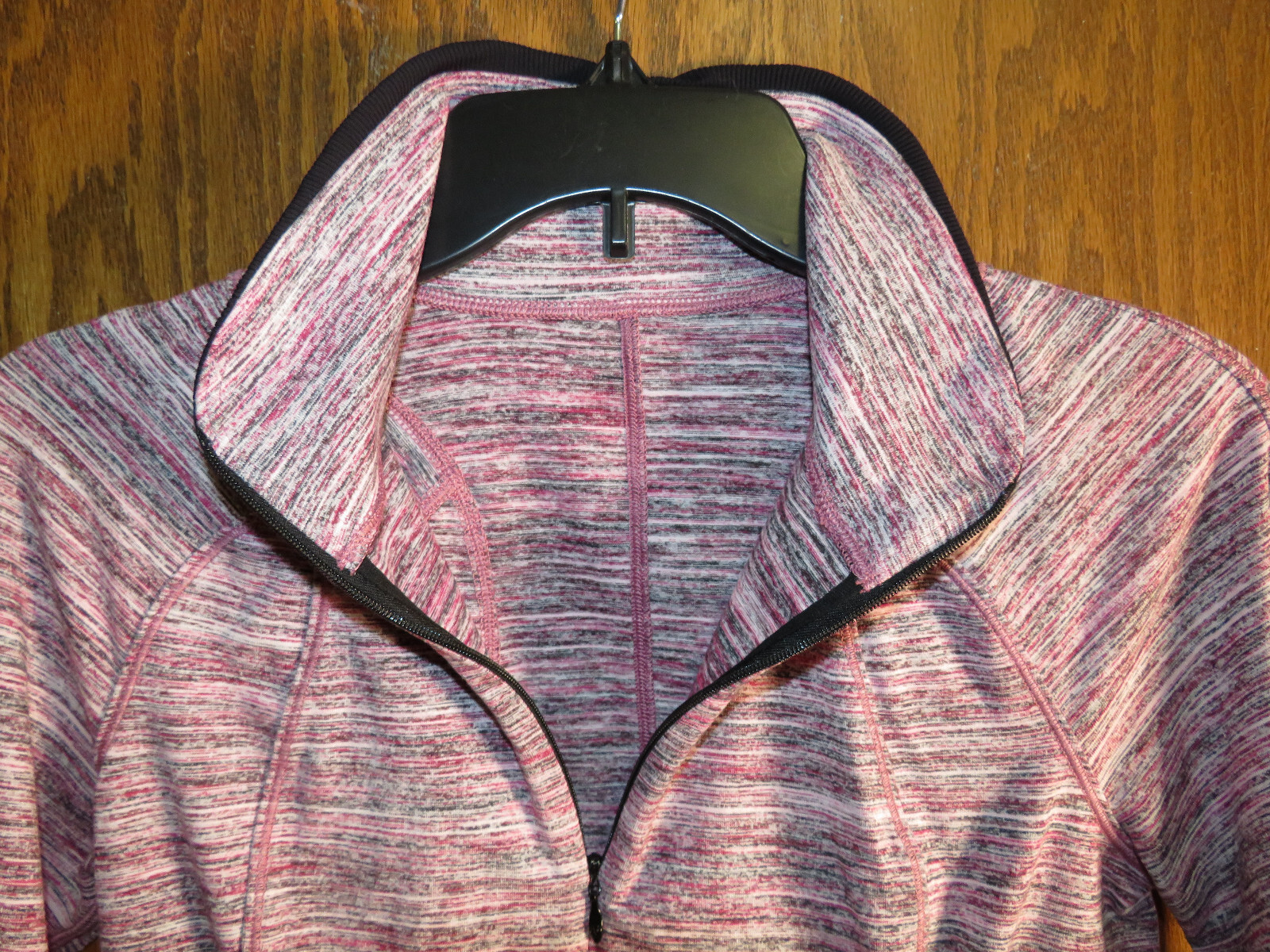 Lululemon 6 Runderful Half Zip Space Dye Camo Berry Rumble Red Black EUC!