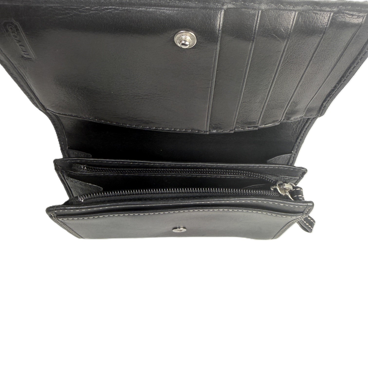 Coach Leatherware Black Leather Wallet Organizer White Stitch Zip Coin Holder
