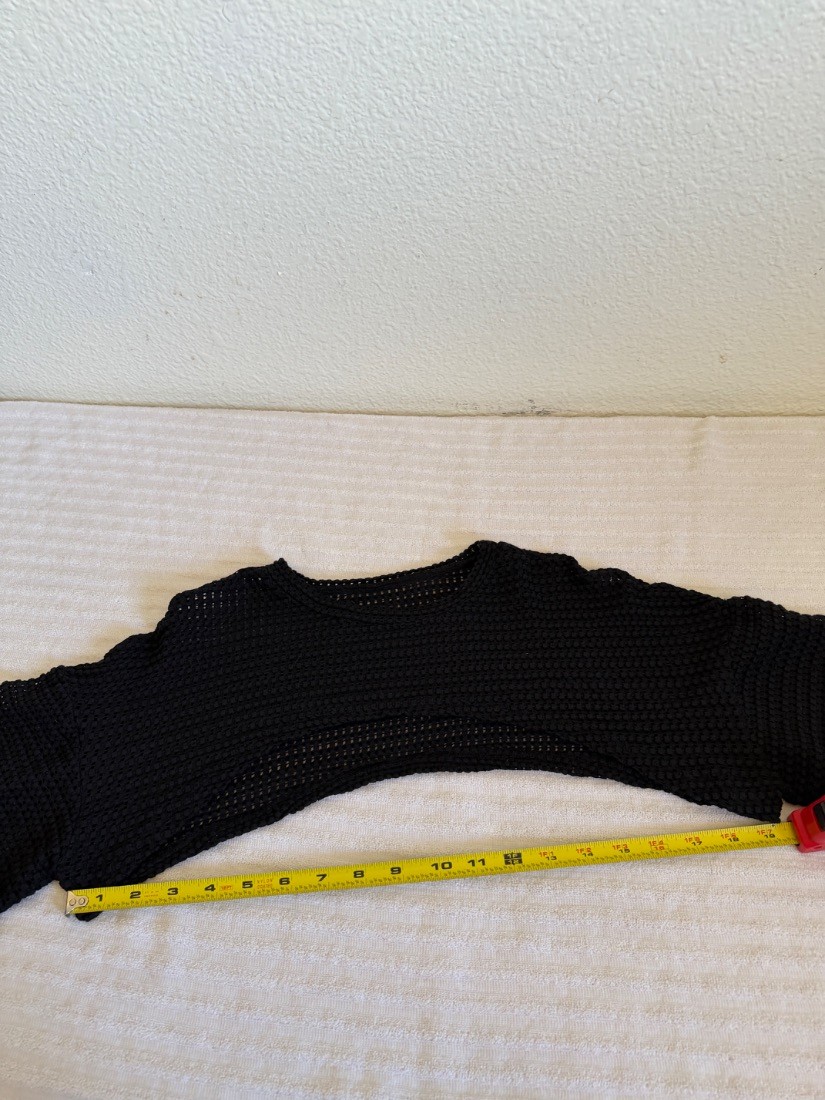 Womens Black Open Knit Mesh Cropped Sweater Long Sleeve Shrug Top M