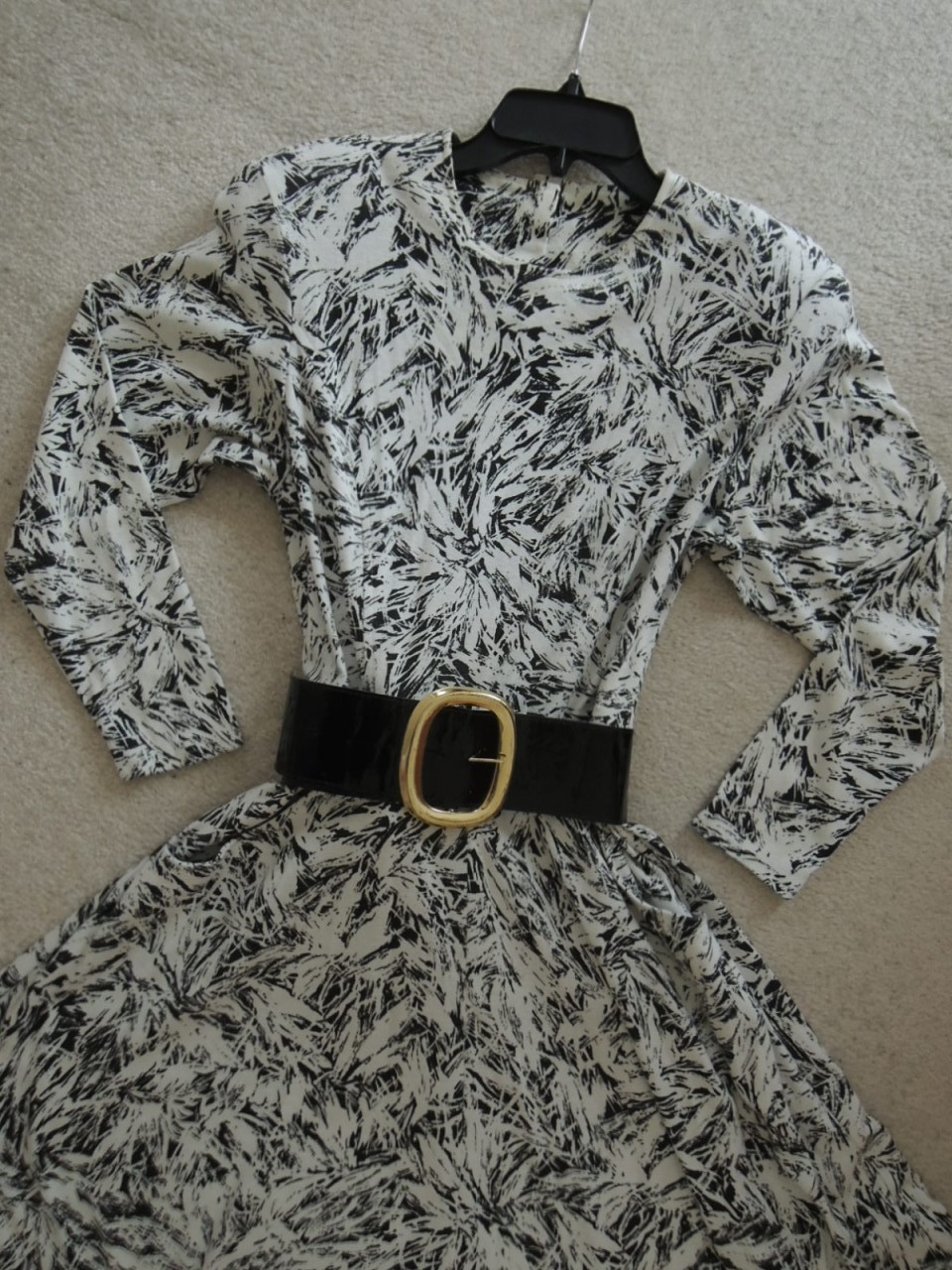 Ladies Dress Size 10 B/W Artsy Pattern Midi L/S Defined Waist by ALL THAT JAZZ