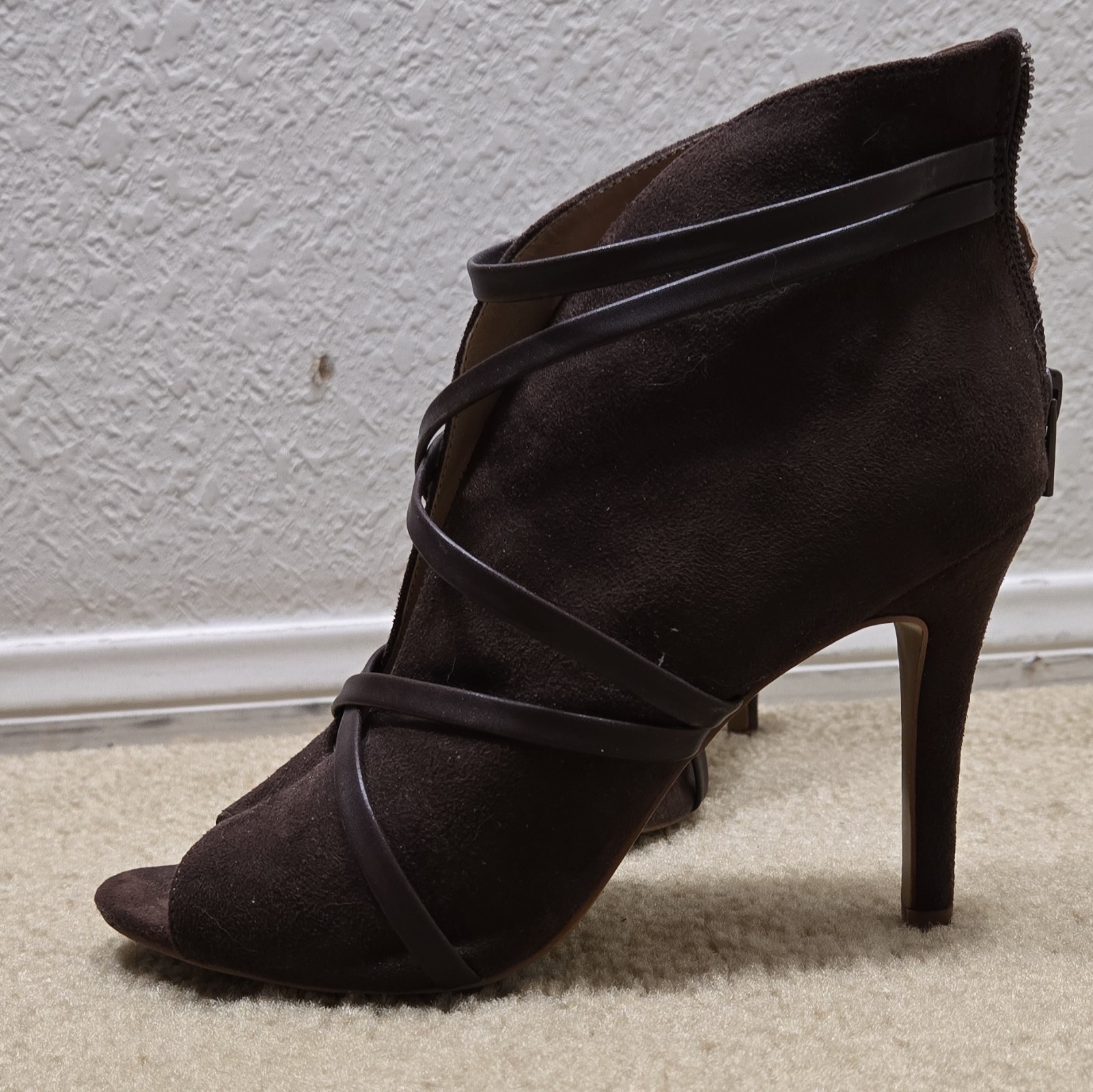 Journee Collection Brown Suede Strappy Peep Toe Stiletto Heels Women 8