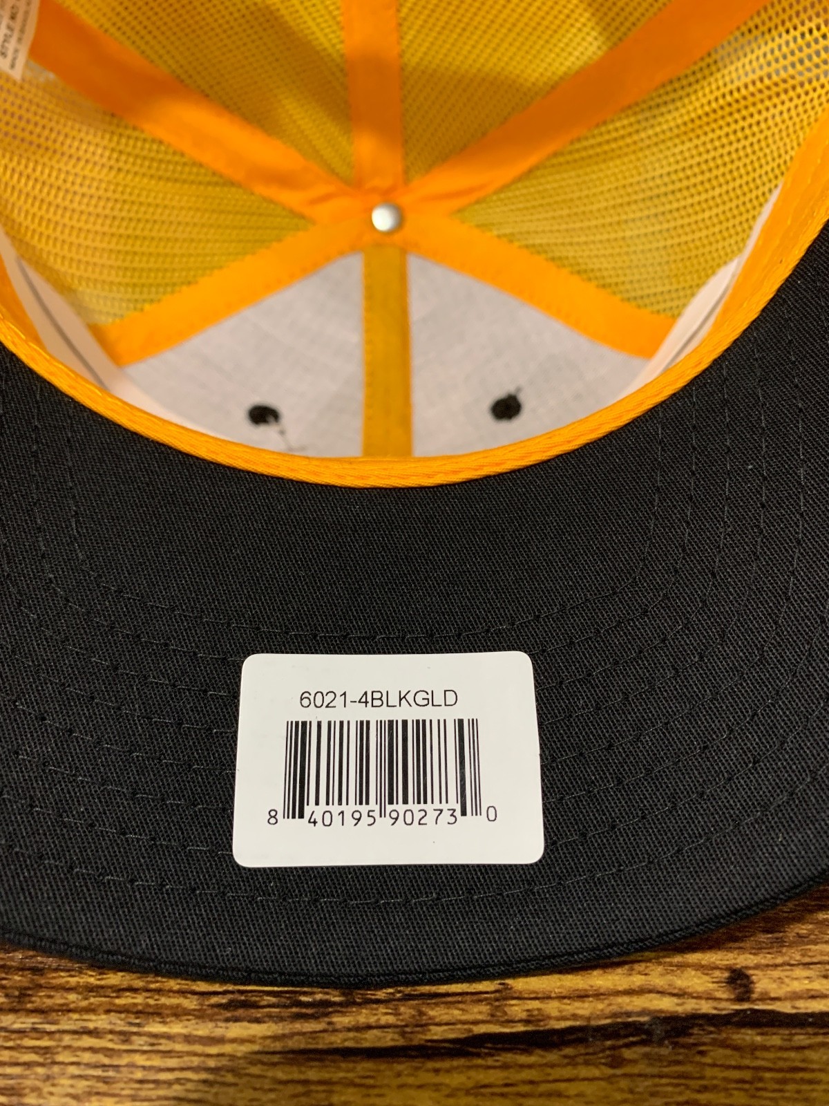 Blackbeard Pirate Flag Bear Vs Demon Decky 6021 Mid Profile Trucker Snapback Hat