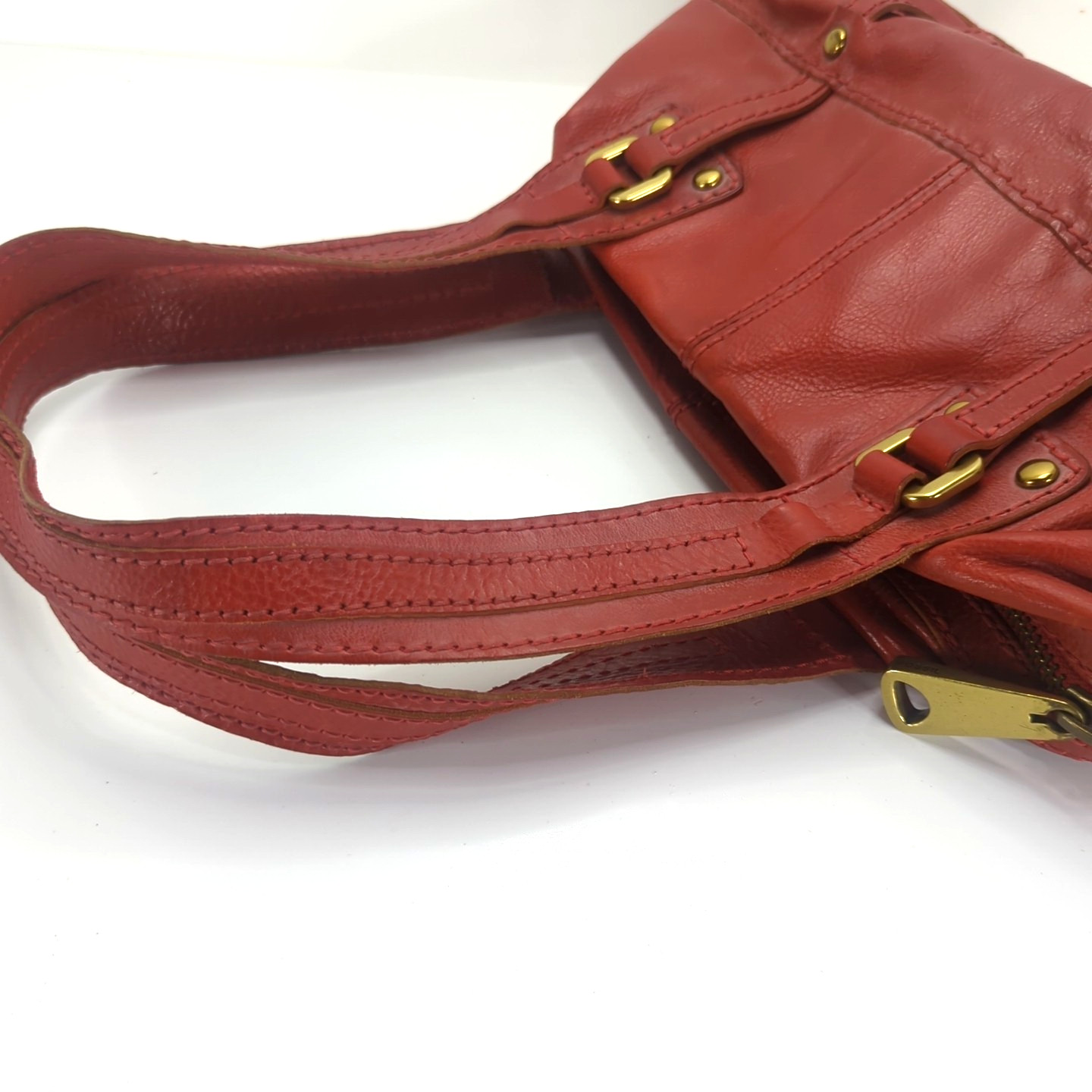 Fossil Fifty Four Handbag Double Handle Red/Tan Gold Tone Hardware 9″H Used