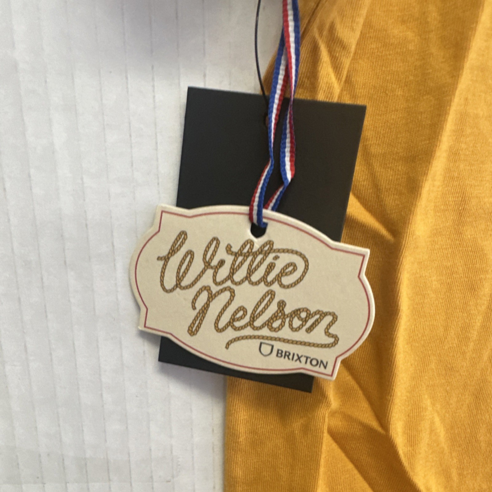Brixton Willie Nelson Whiskey River Graphic Tee Yellow Crew Neck L MPN 22381