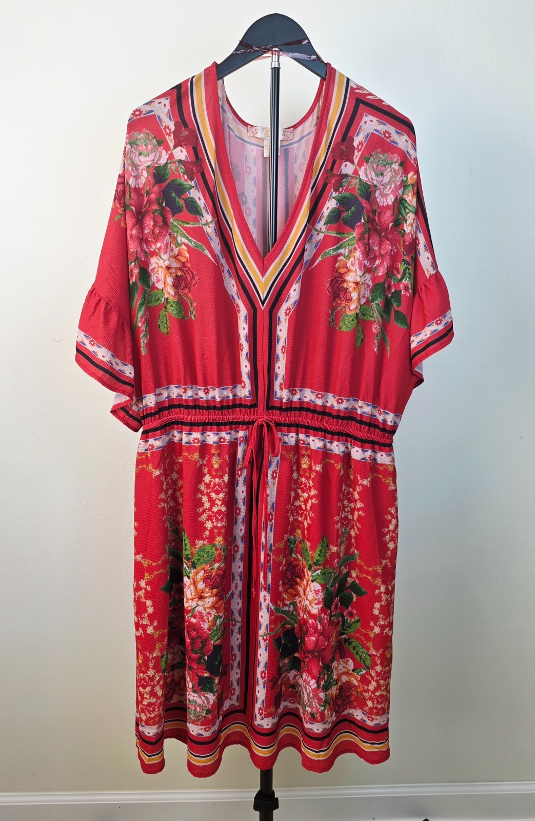 FLYING TOMATO Plus Size Red V-Neck Boho-Inspired Floral Print Midi Dress Sz 3X