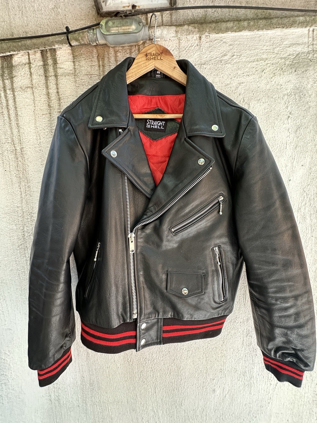 Straight To Hell (Baron) black and red Leather Jacket Red Lined Zip/Snap Size 46