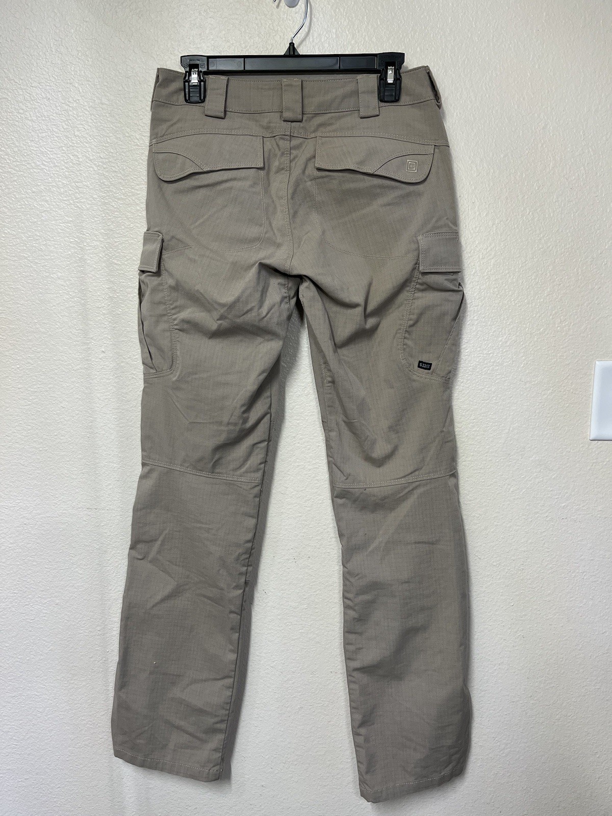 511 Tactical Workwear Cargo Pants Multi-Pocket Men’s, 30″ x 34″ Size 6