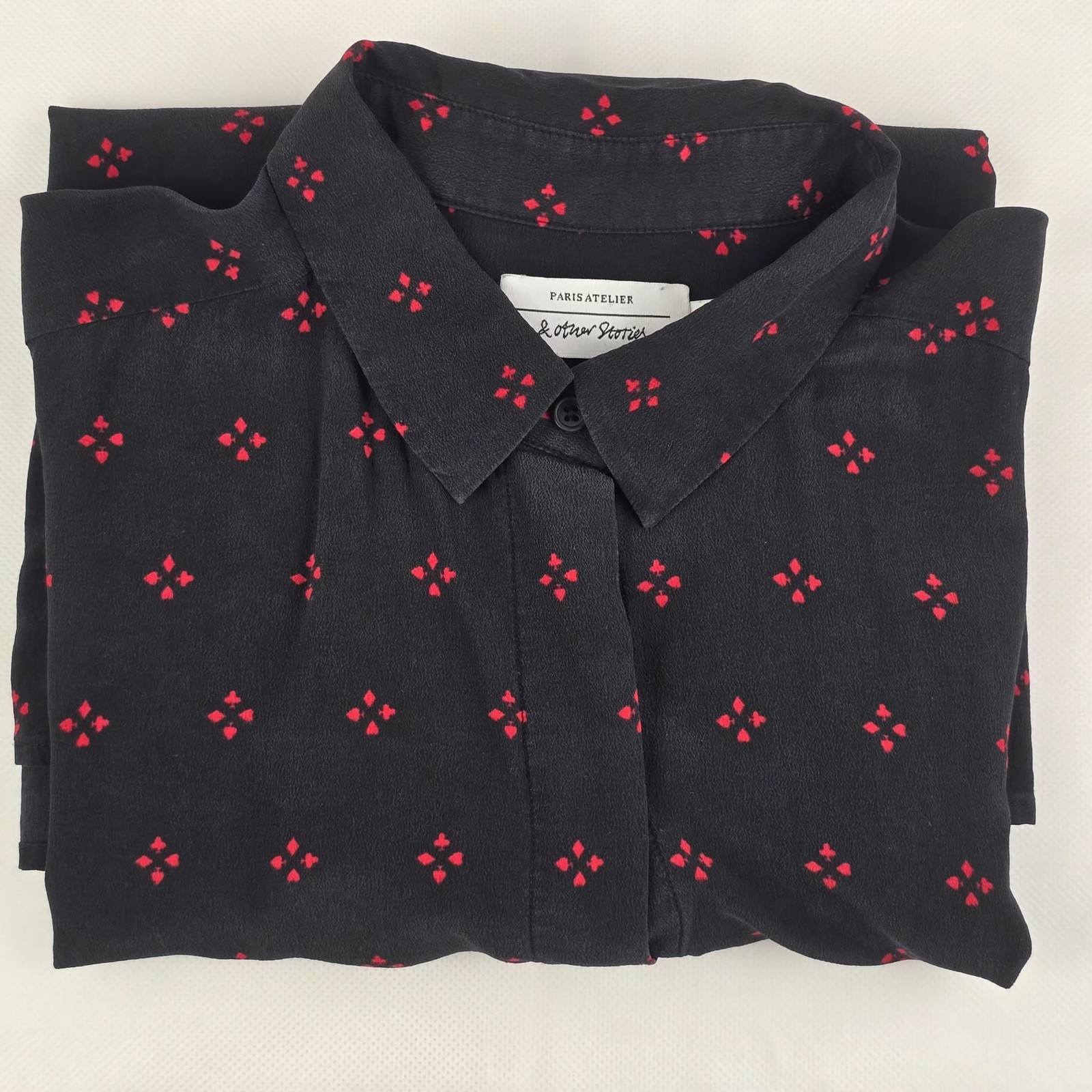 & Other Stories Silk Blouse Black Red Print Hidden Button Long Sleeve Shirt