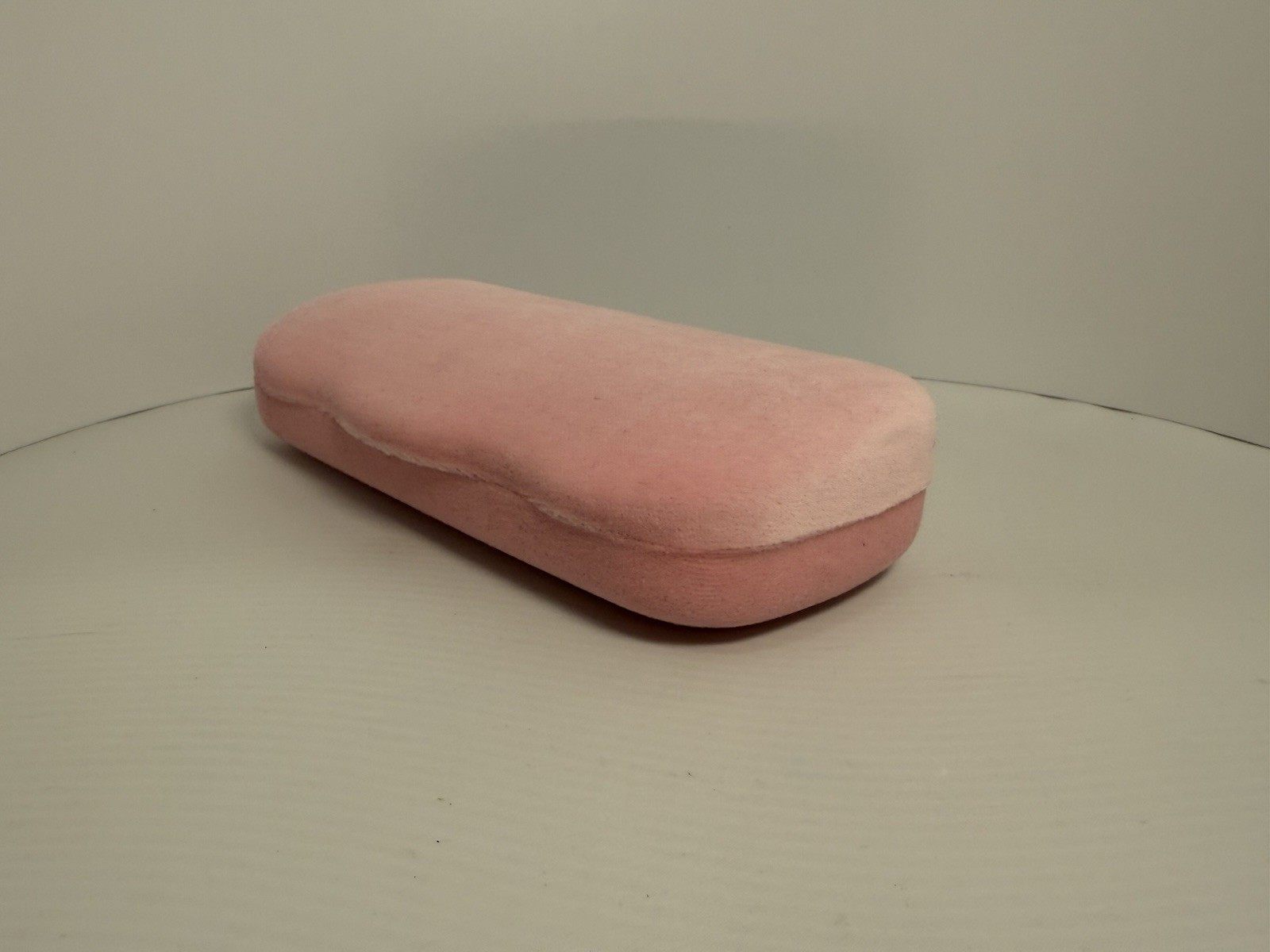 Gucci Pink Clamshell Garden Case New