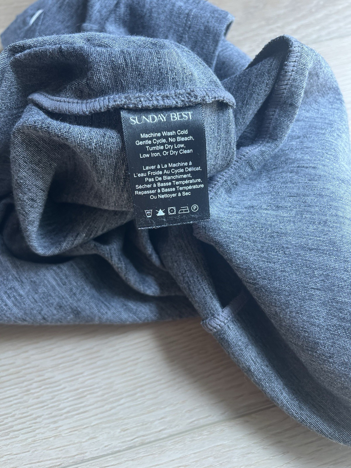 Sundays Best Dress Size 4 Gray Bodycon Short Sleeve Mini Soft