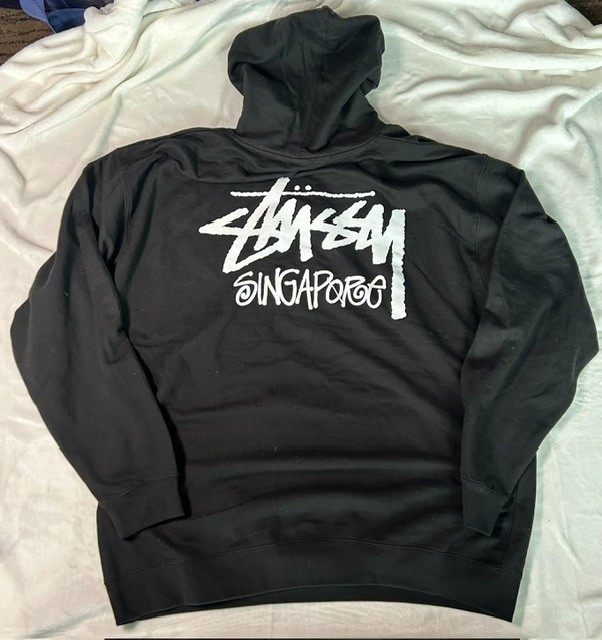 Stussy “Singapore Chapter” Black Pullover Cut-Tag Hoodie – XXL
