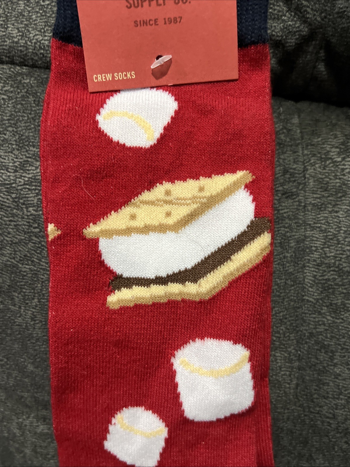 S’More Crew Socks Red Black Mossimo SIze 6-12 Berry Camping Novelty Marshmallow
