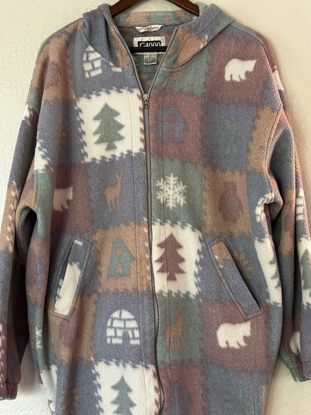 Vintage G4000 Patterned Fleece Jacket Size Medium Made In United Arab Emirates