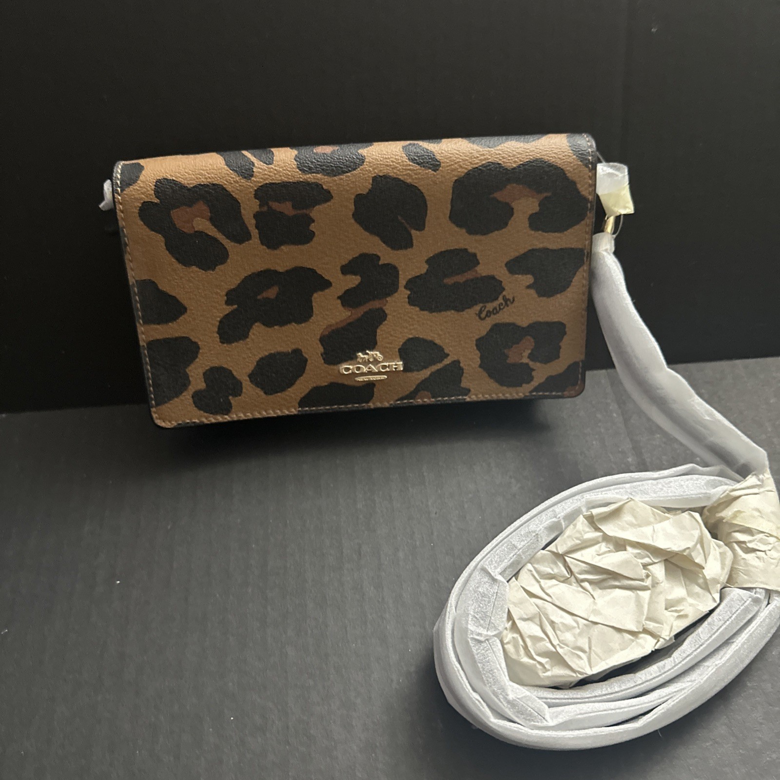 NWT COACH CORNER ZIP WRISTLET WITH LEOPARD PRINT MULTI SV #CC871 ORG PKG!