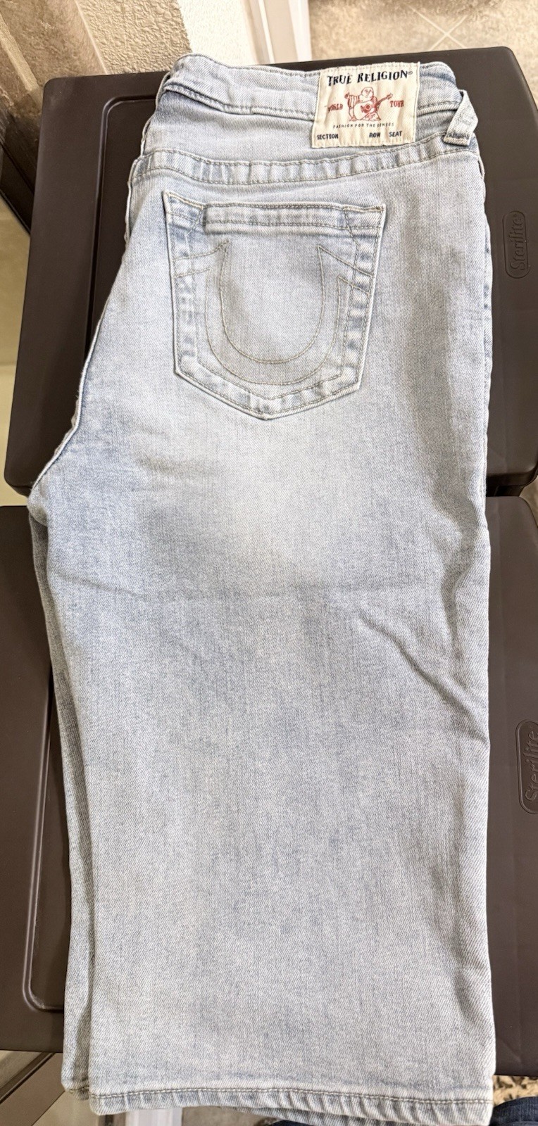 Women’s Authentic True Religion Riley Light Blue Jean Knee Length Shorts, Size32