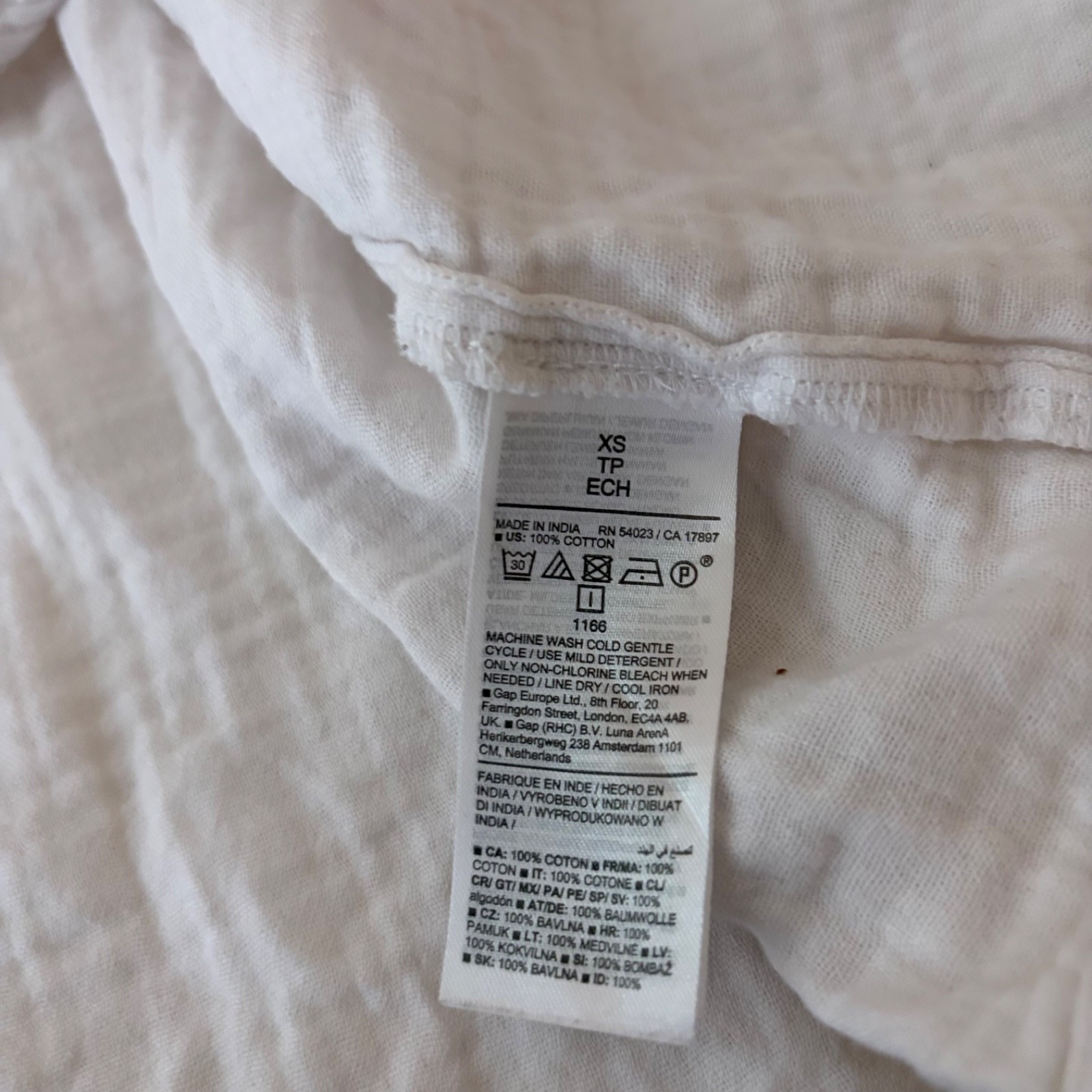 Old Navy Blouse Women’s XL Ivory Gauze Casual V-Neck Shirt Top Casual