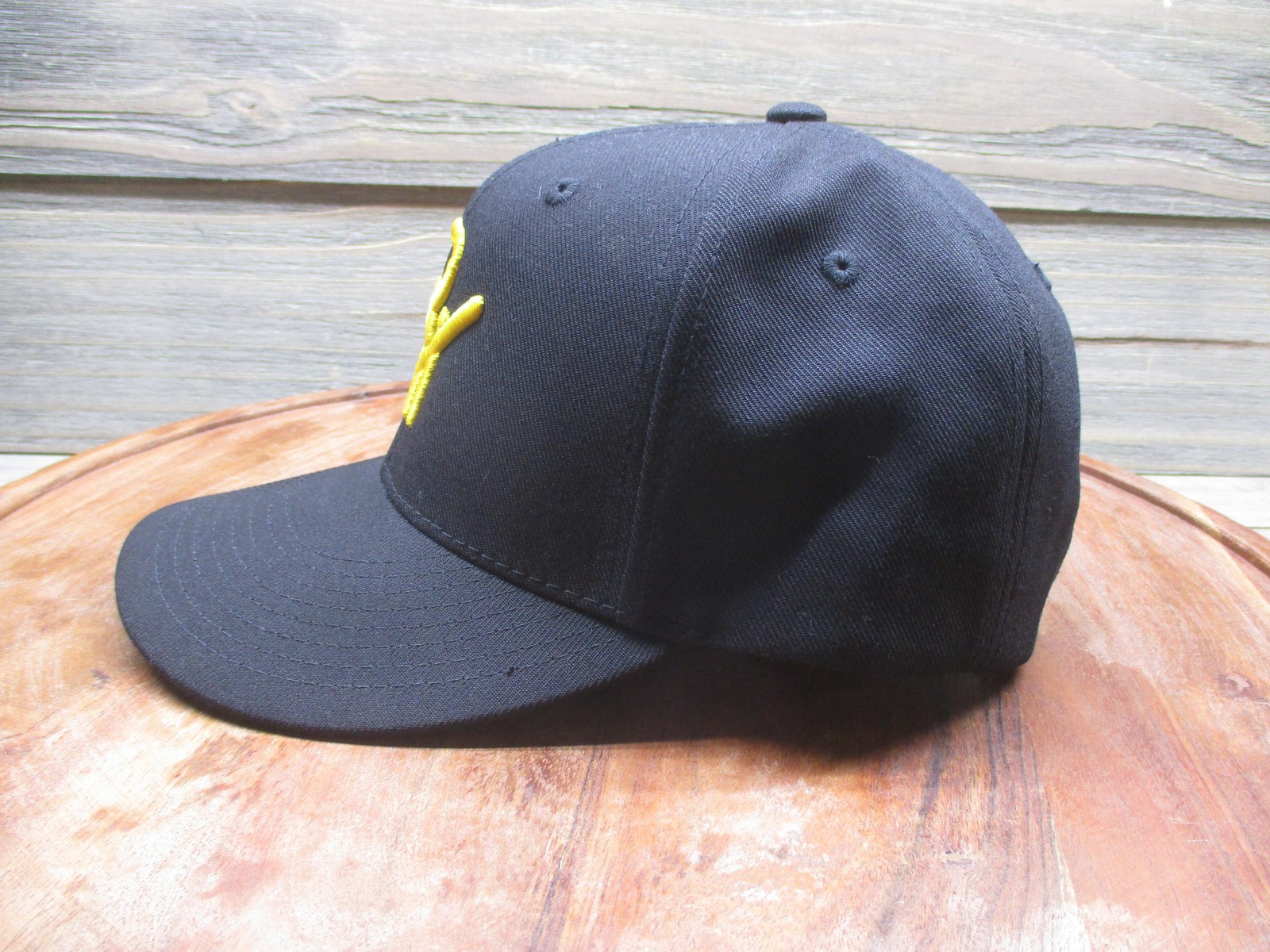 Decky Hat Cap Snap Back One Size Black Yellow Script Logo Mens Embroidered