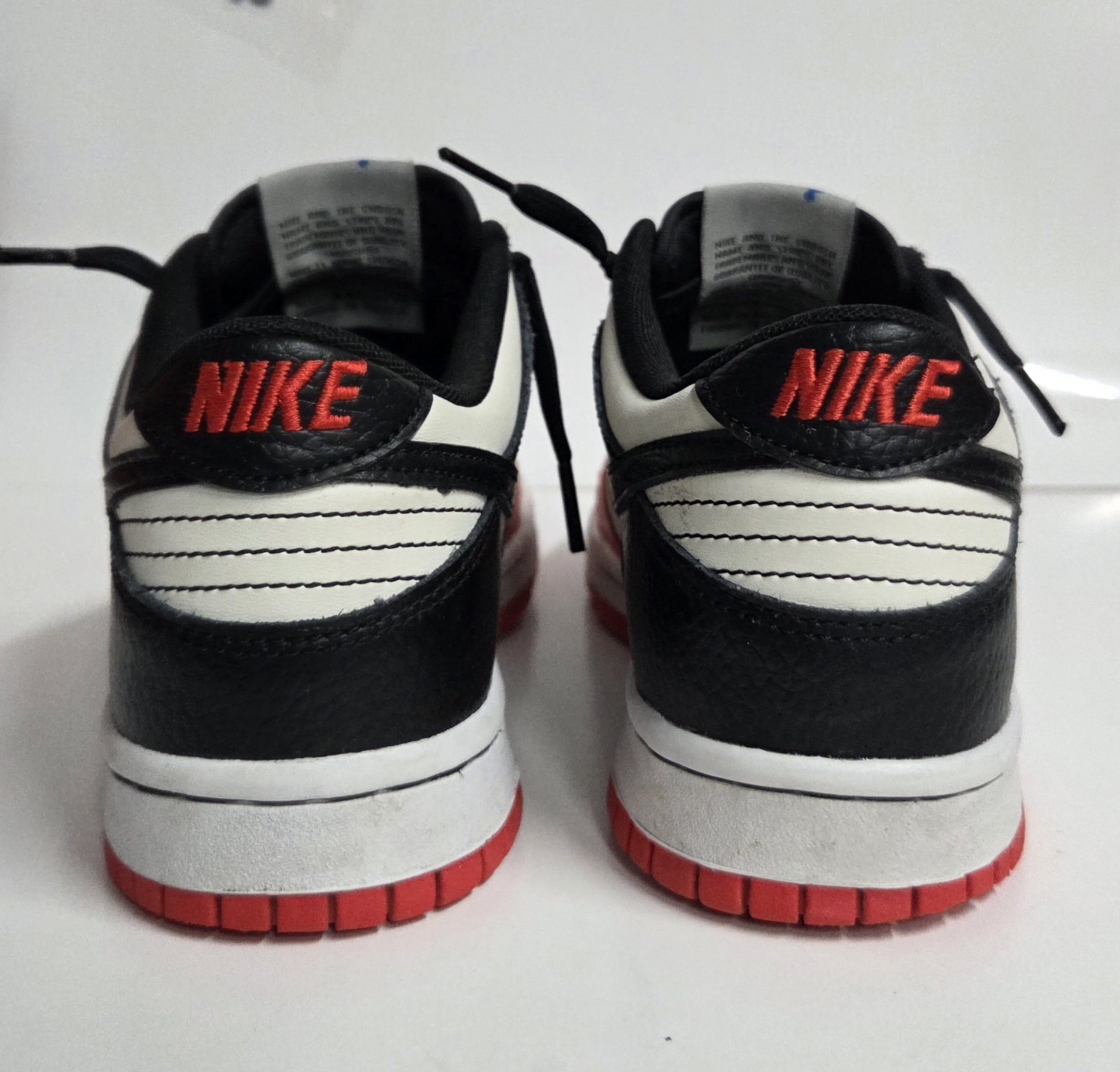 Nike Dunk Low EMB x NBA 75th Anniversary Chicago GS – Size 6.5 Y Or 8 Women’s