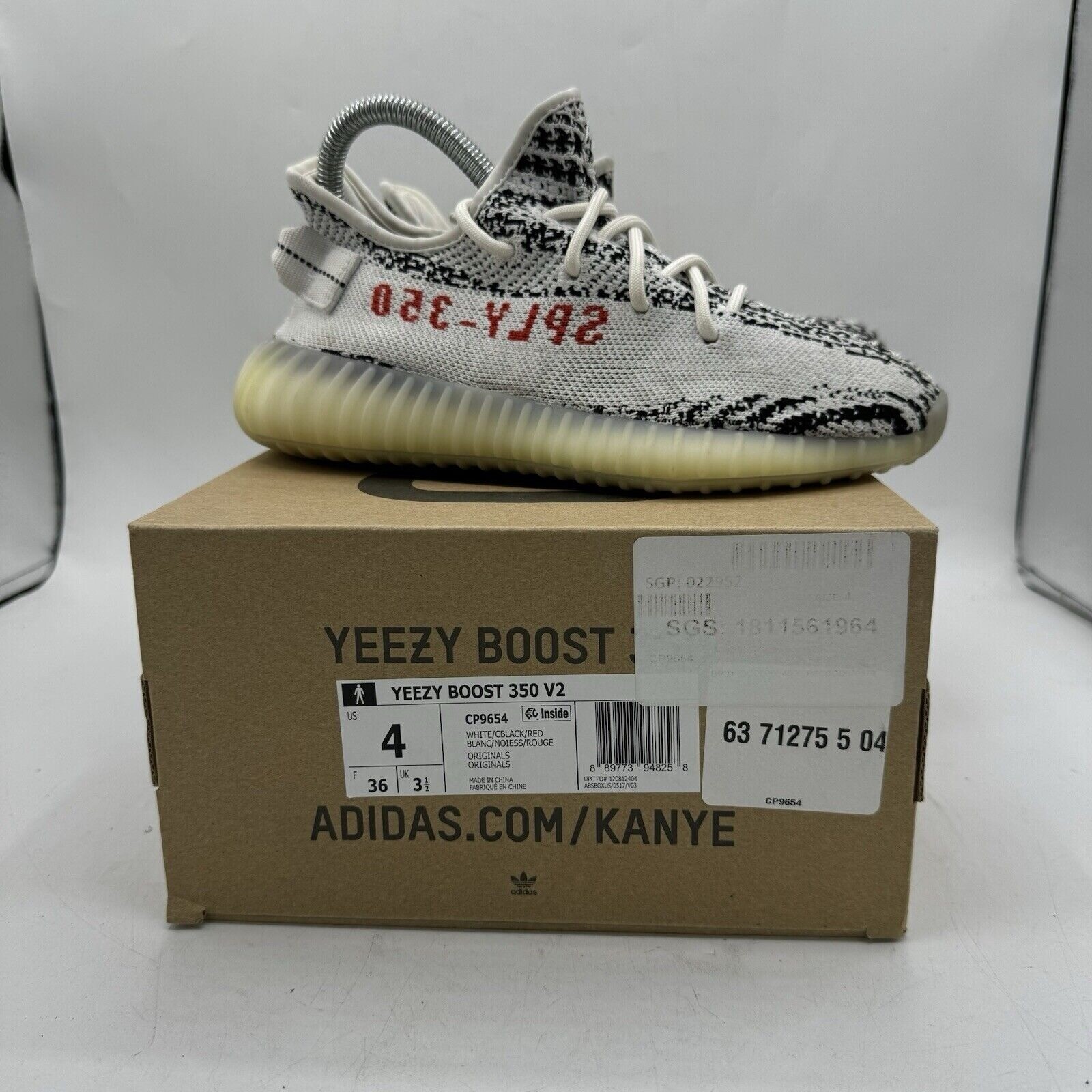 adidas Yeezy Boost 350 V2 Low Zebra Mens 4 CP9654 Kanye Streetwear Womens 6