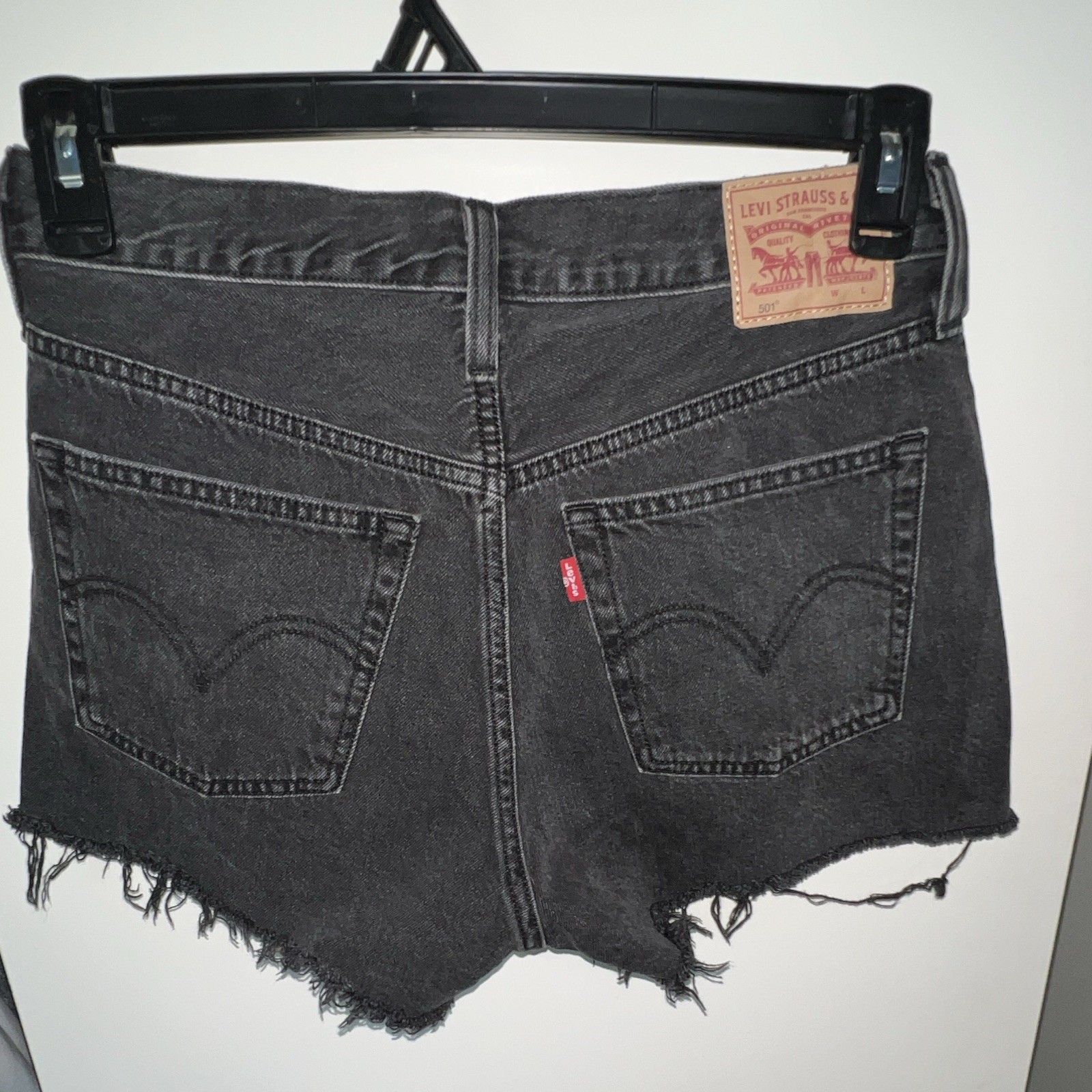 Levi’s 501 Women’s Black Denim Cut Off Shorts W30 High Rise 5-Pocket Button