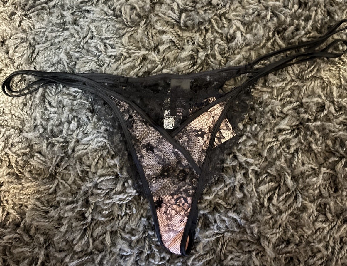 Victoria’s Secret Lace Floral Thong Panties Semi-Sheer Black Pink Women’s M NWT