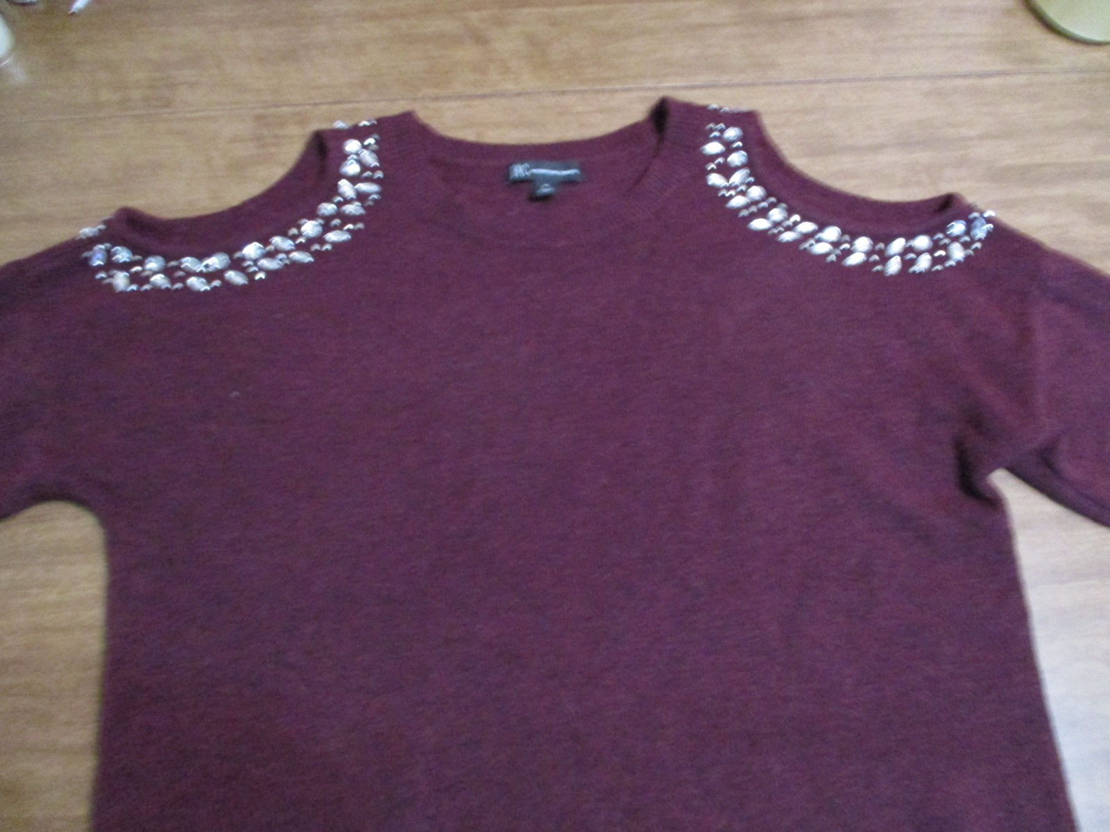 INC INTERNATIONAL CONCEPTS RED LONG SLEEVE OPEN SHOULDERS RHINESTONES SWEATER XL