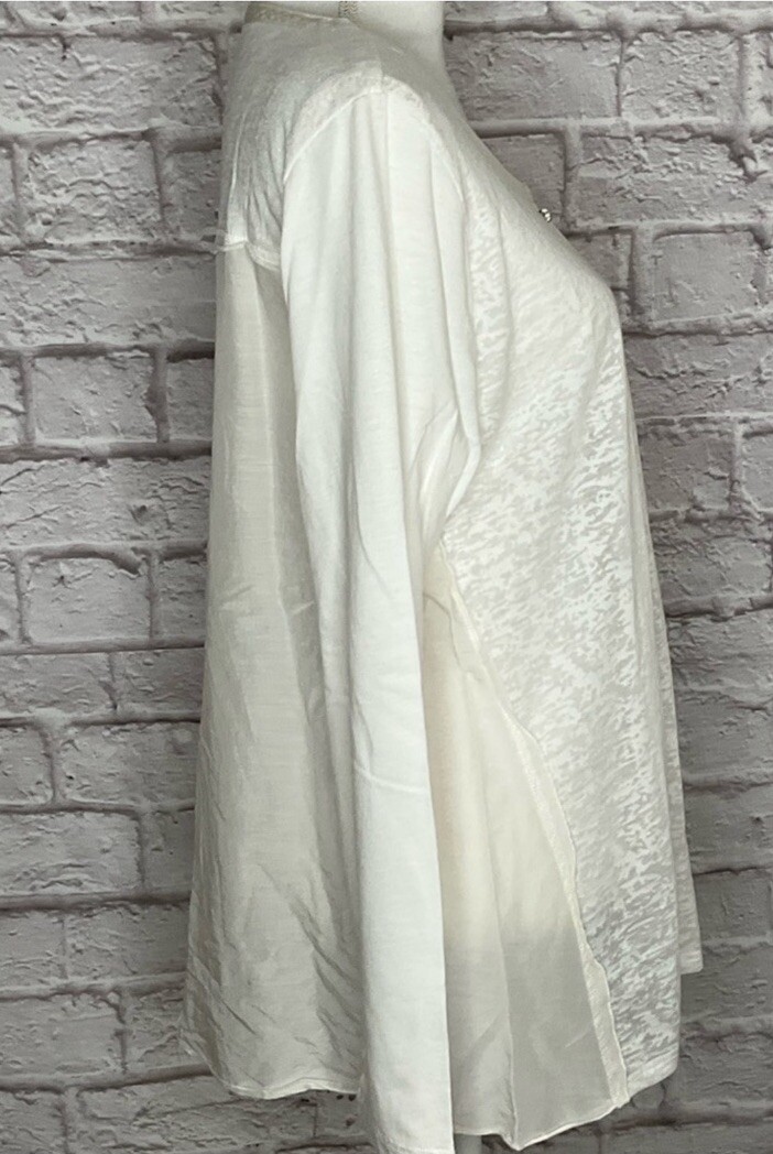 Soft Surroundings M Mixed Media Off White Top Rhinestone Button Silk