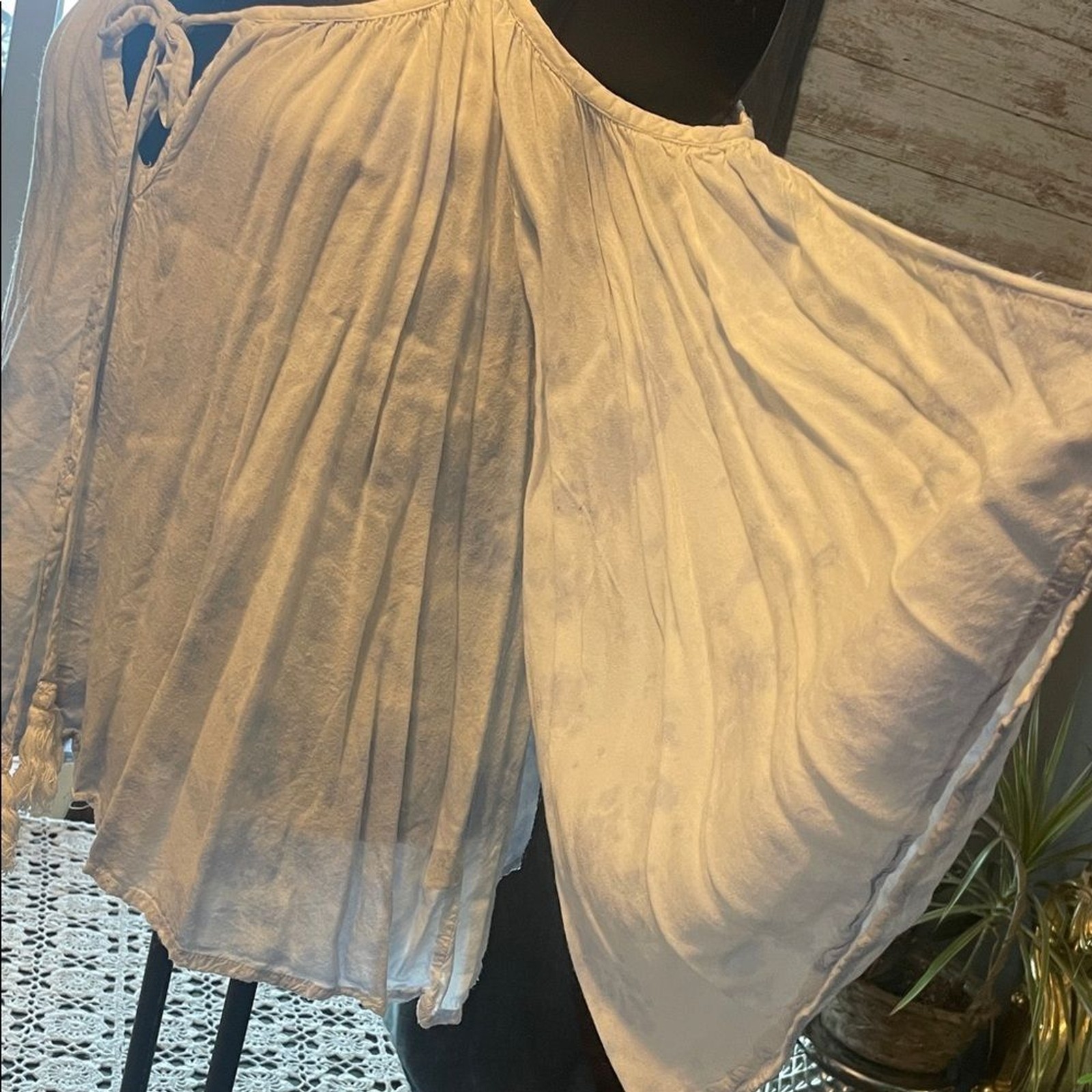 Style Envy Cream Tie-Front Camisole