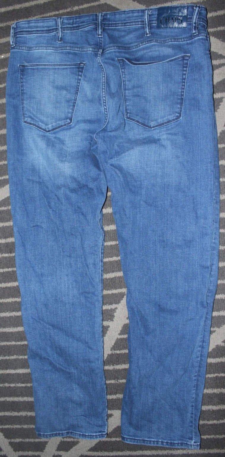 MEN’S CHAPS Slim Straight Men’s Jeans 38/ 32 Darker Wash 99% Cotton 1% Spandex