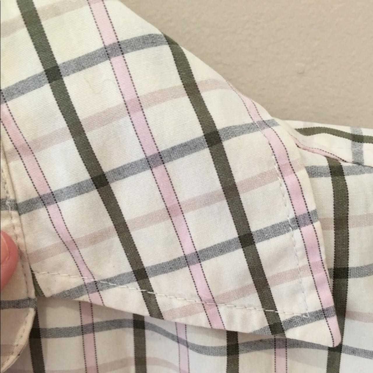 Gap Women’s plaid stretch button down Shirt top