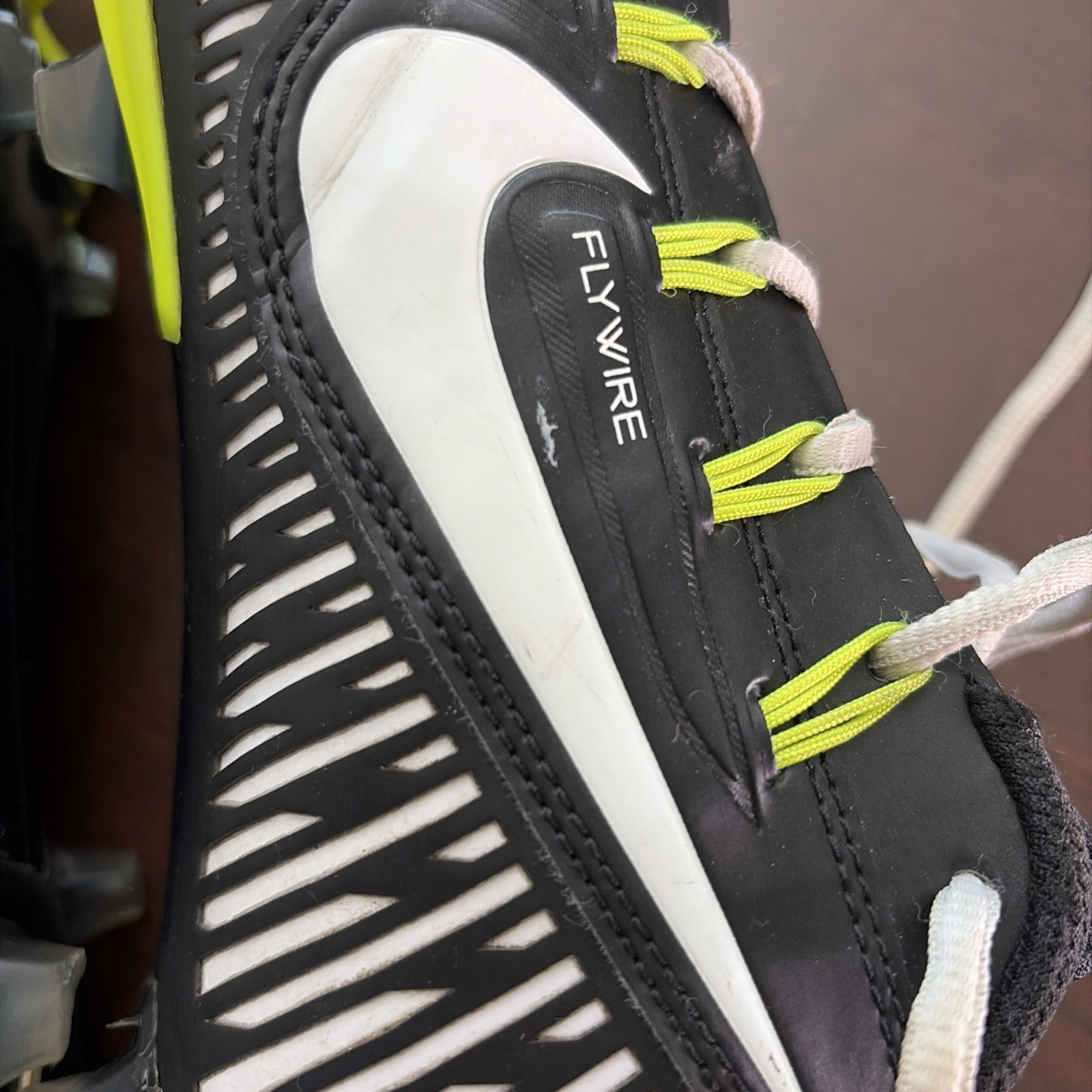 Nike Vapor Edge 360 VC “Black Volt” Men’s Size 11.5 Football Cleats