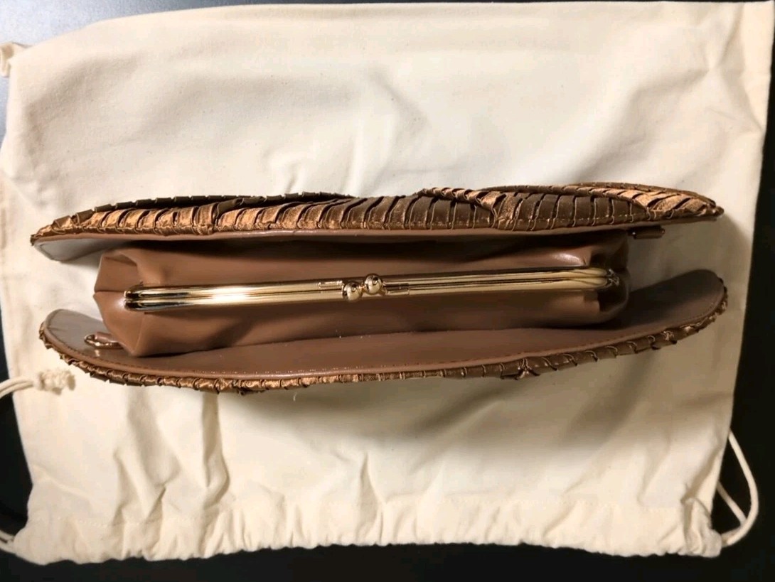 PANERA BREAD THE CROISSANT CLUTCH IN HAND READY TO SHIP NEW RARE HOT L@@K!
