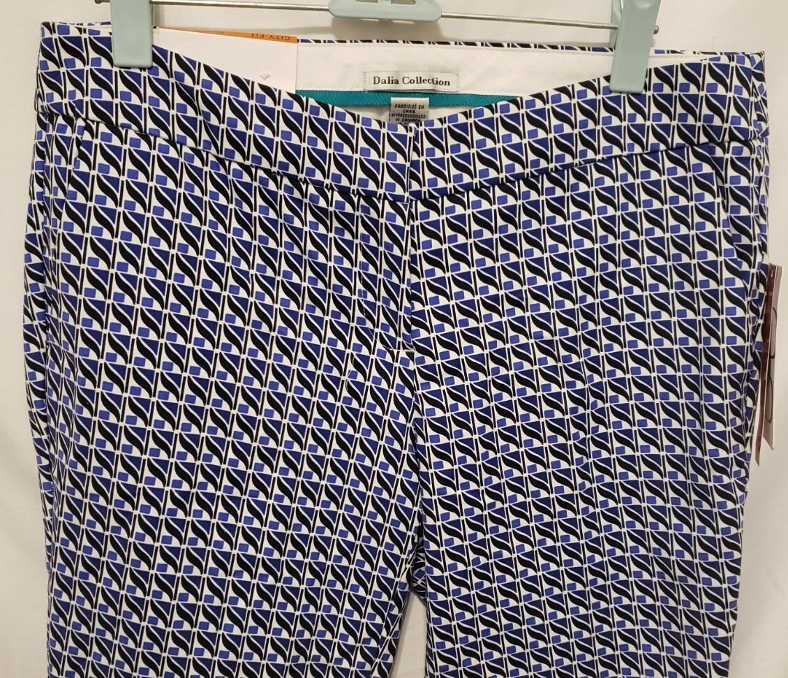 Dalia Pants Women Sz 4 Blue Black CITY FIT Cigarette Leg Lower Rise Capri