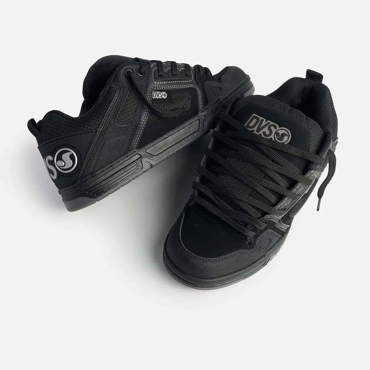 DVS MEN’S COMANCHE BLACK/CHARCOAL DVF0000029 985