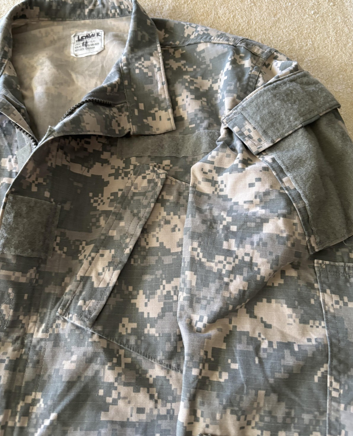 Lancer US Army ACU Jacket Mens Medium Regular Digital Camo UCP Ripstop Tactical