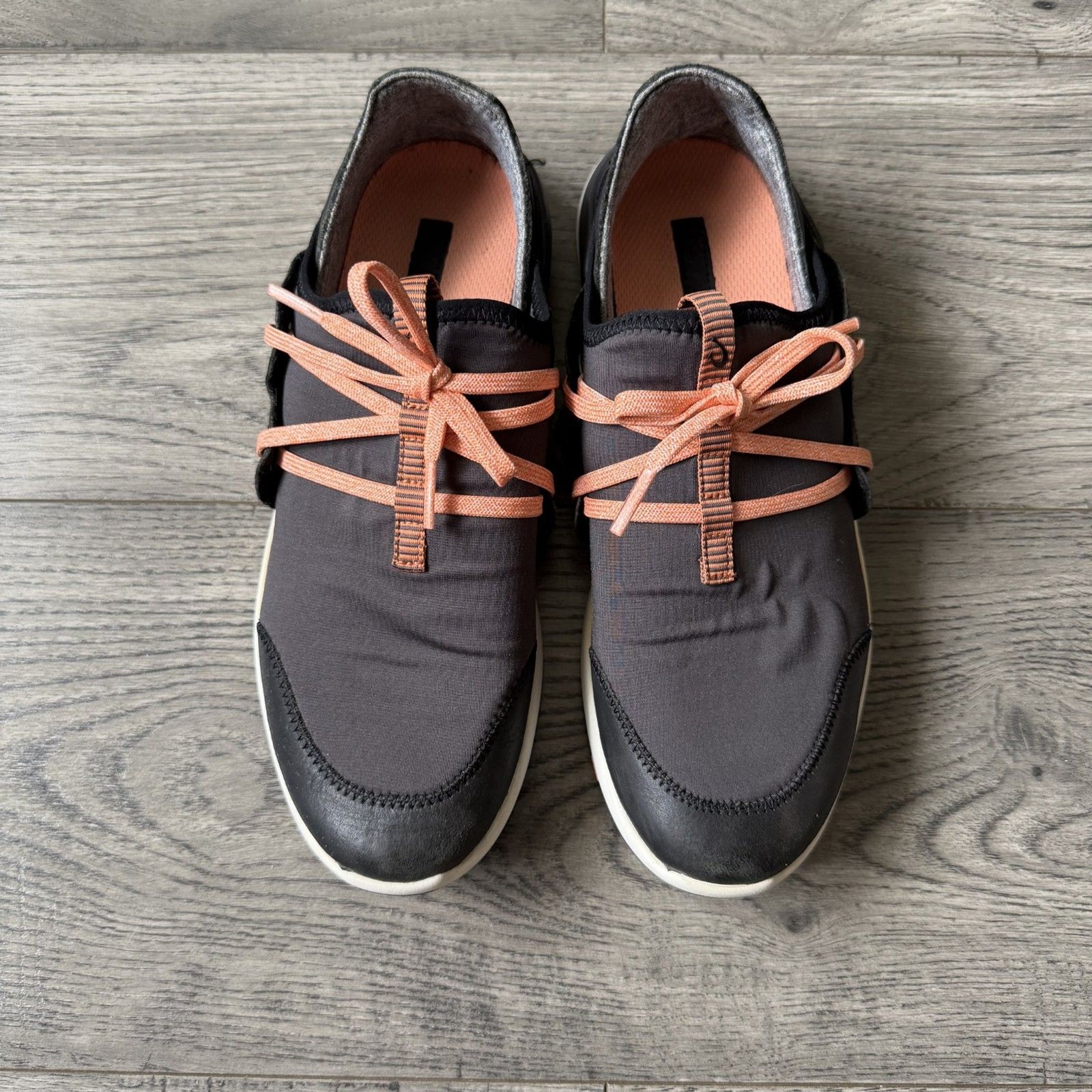 OluKai Mikili Waterproof Slip On Sneakers Black Coral Orange Women’s Size 8