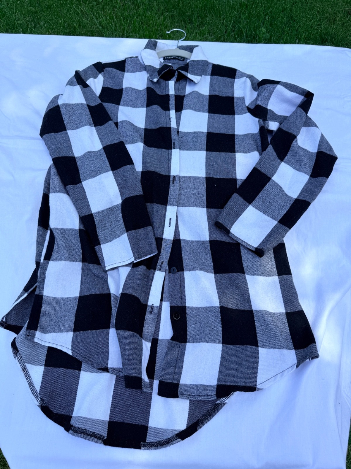 4 Piece Lot Women’s Casual Shirts— Multicolor Plaids