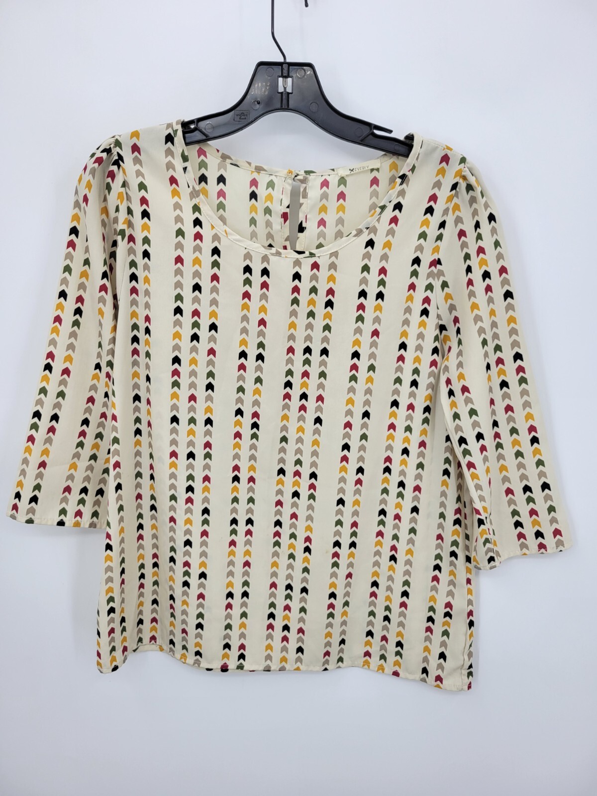 Everly Top Womens Medium Tan Colorful Arrow Print Boho Trendy Popover