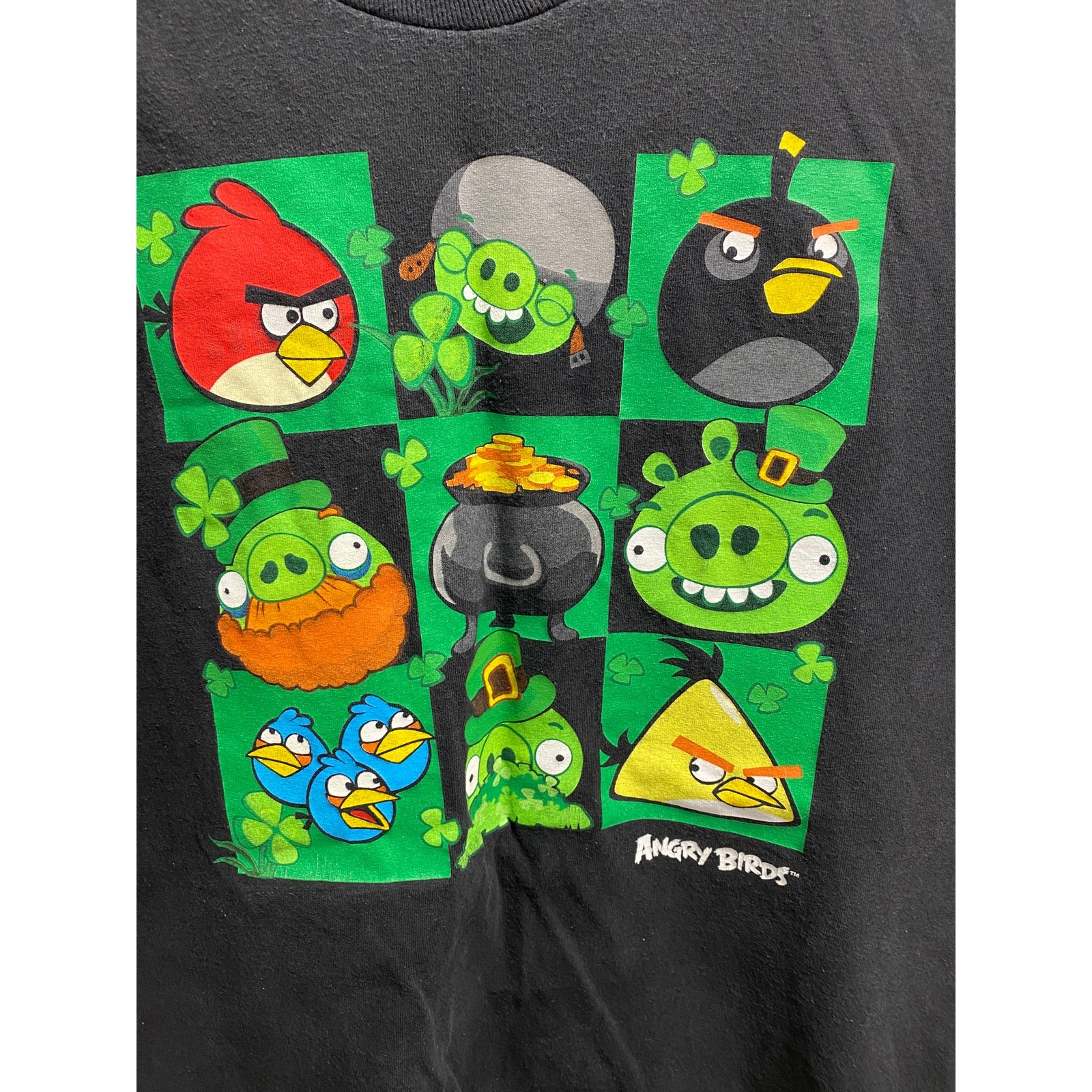 Angry Birds Fifth Sun St Patricks Day Black Graphic T Shirt XL Pre Owned