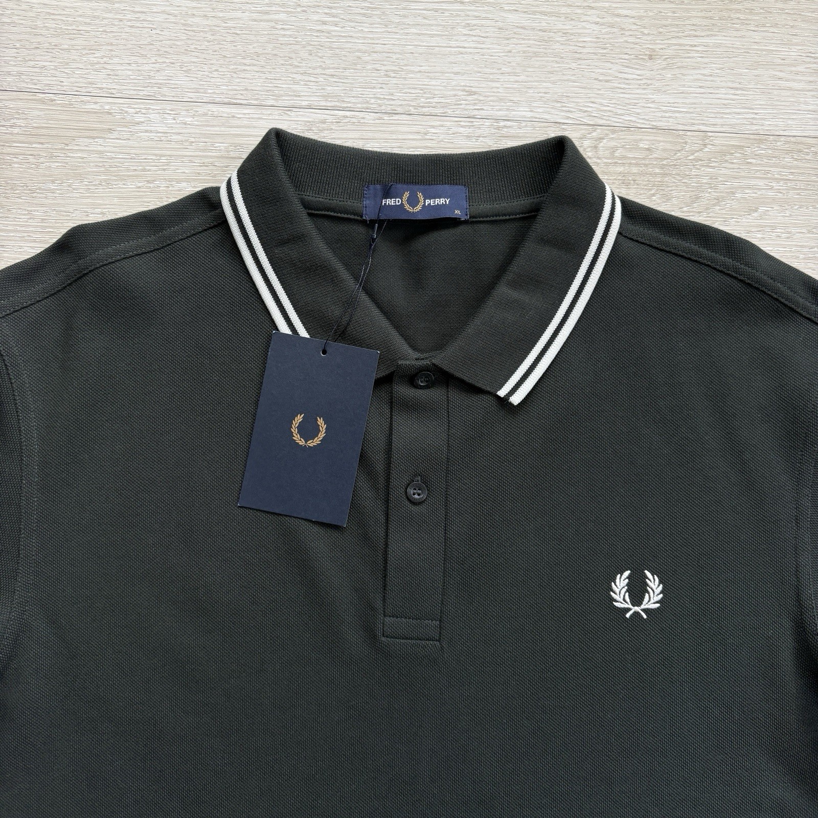BNWT Fred Perry M3600 Short Sleeve Twin Tipped Polo Shirt Green Size Extra Large