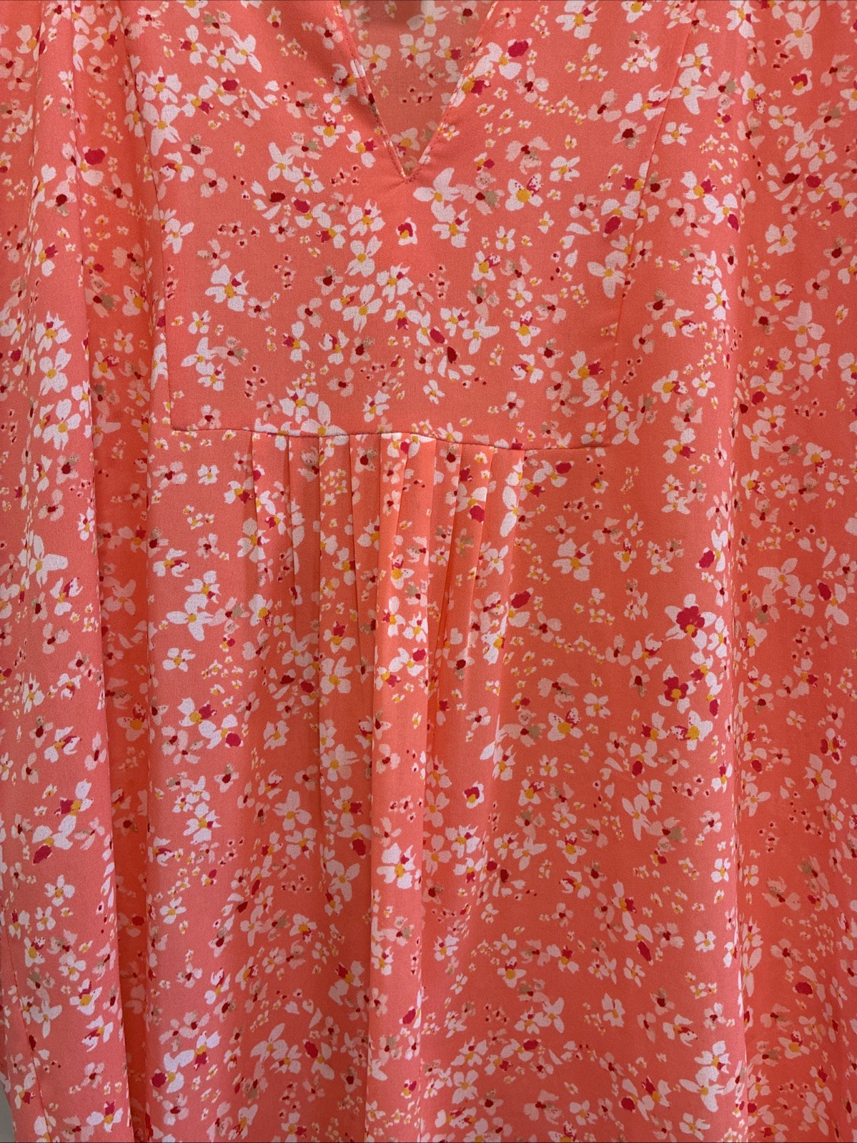 Liz Claiborne Women’s Multicolor Ditsy Floral V-neck Cap Sleeve Blouse Size L