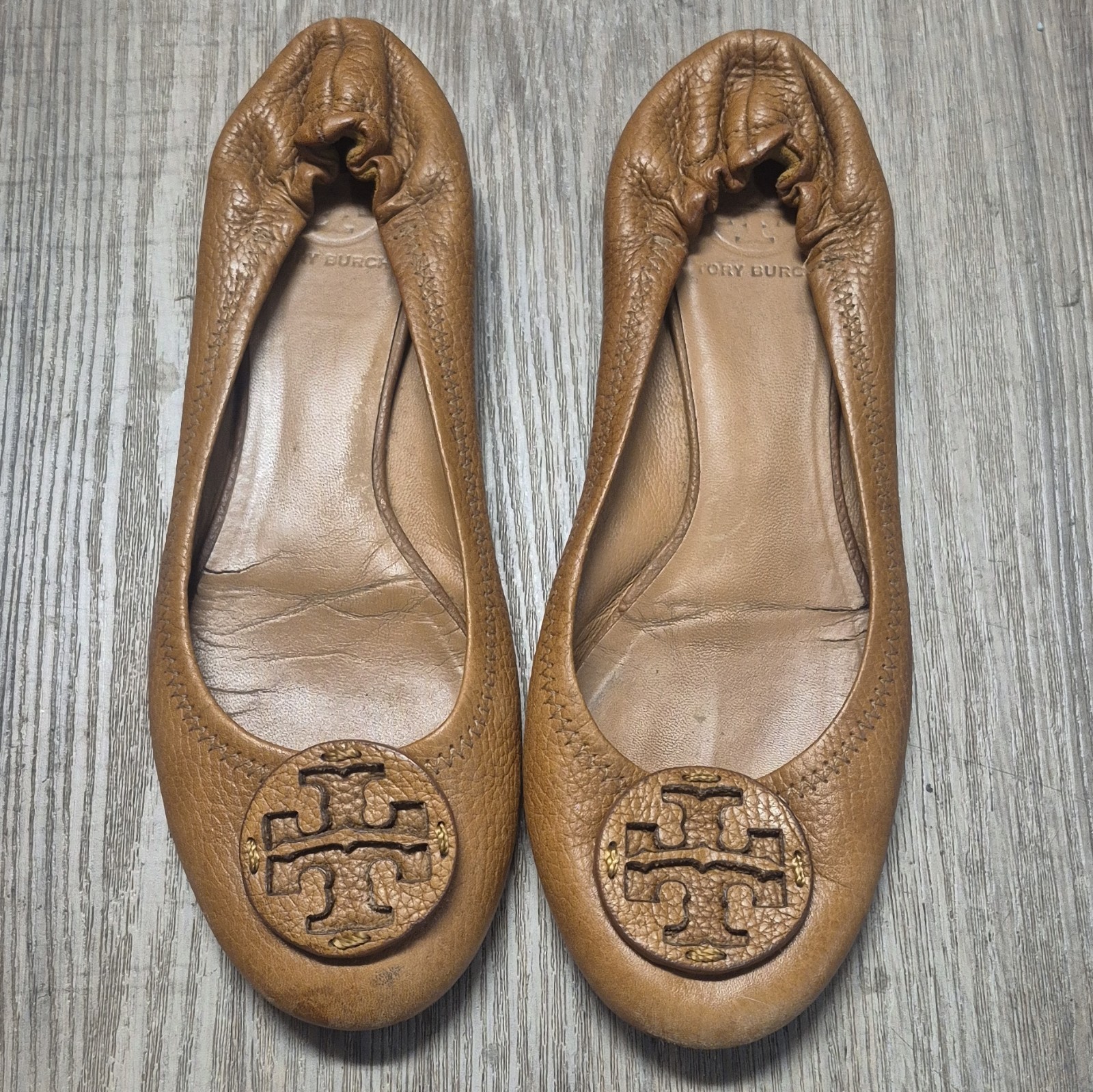 Tory Burch Brown Leather Ballet Flats Womens US 8 Slip-On Round Toe Logo