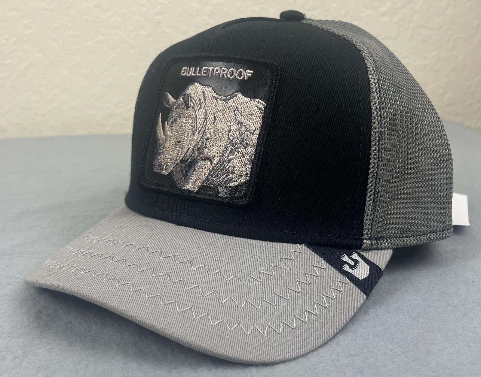Goorin Bros Hat Cap Snap Back Rhino Patch Trucker Mesh One Size Bulletproof NEW