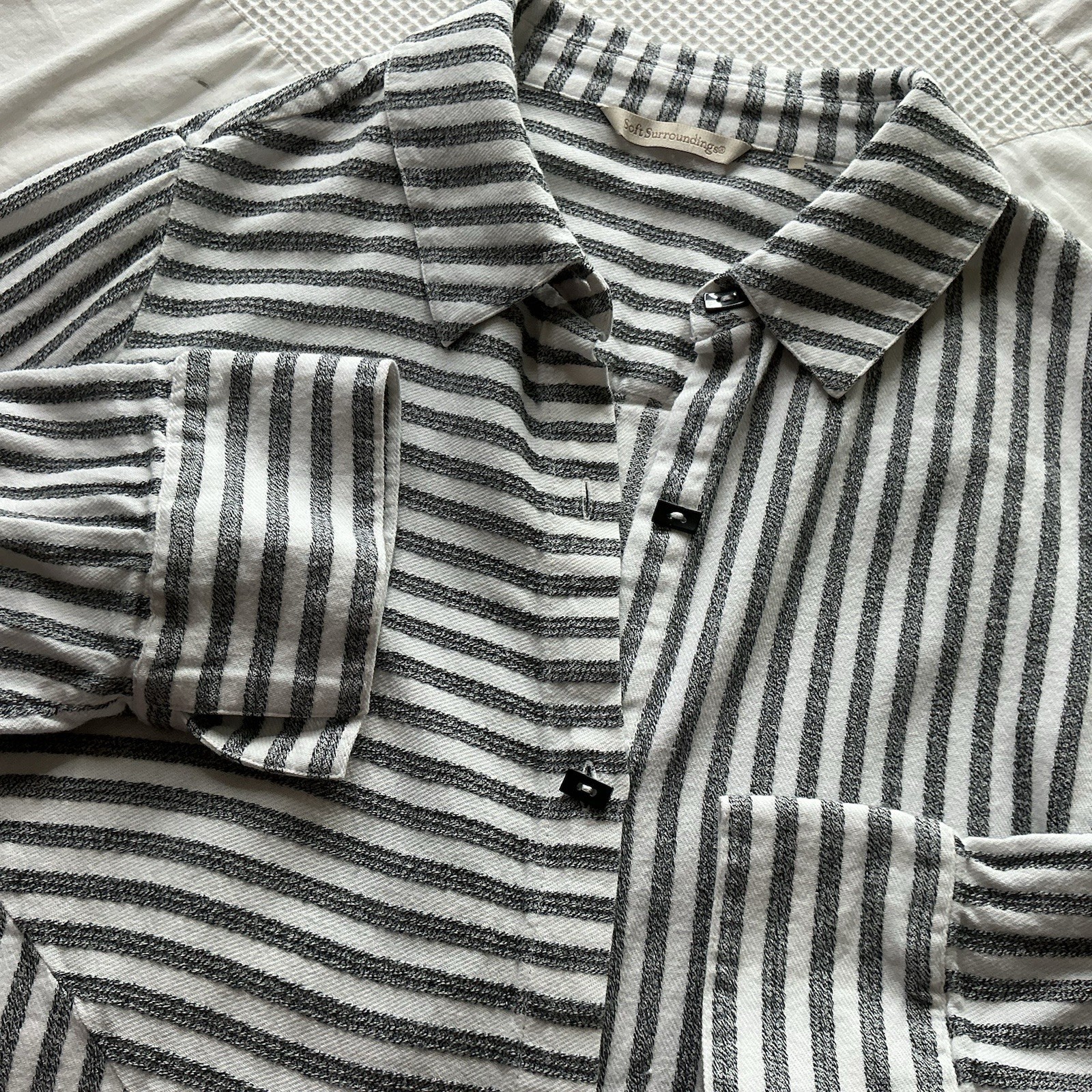 Soft Surroundings Standout Tunic Top Sz M Gray Stripe Lagenlook Flowy Boho Chic