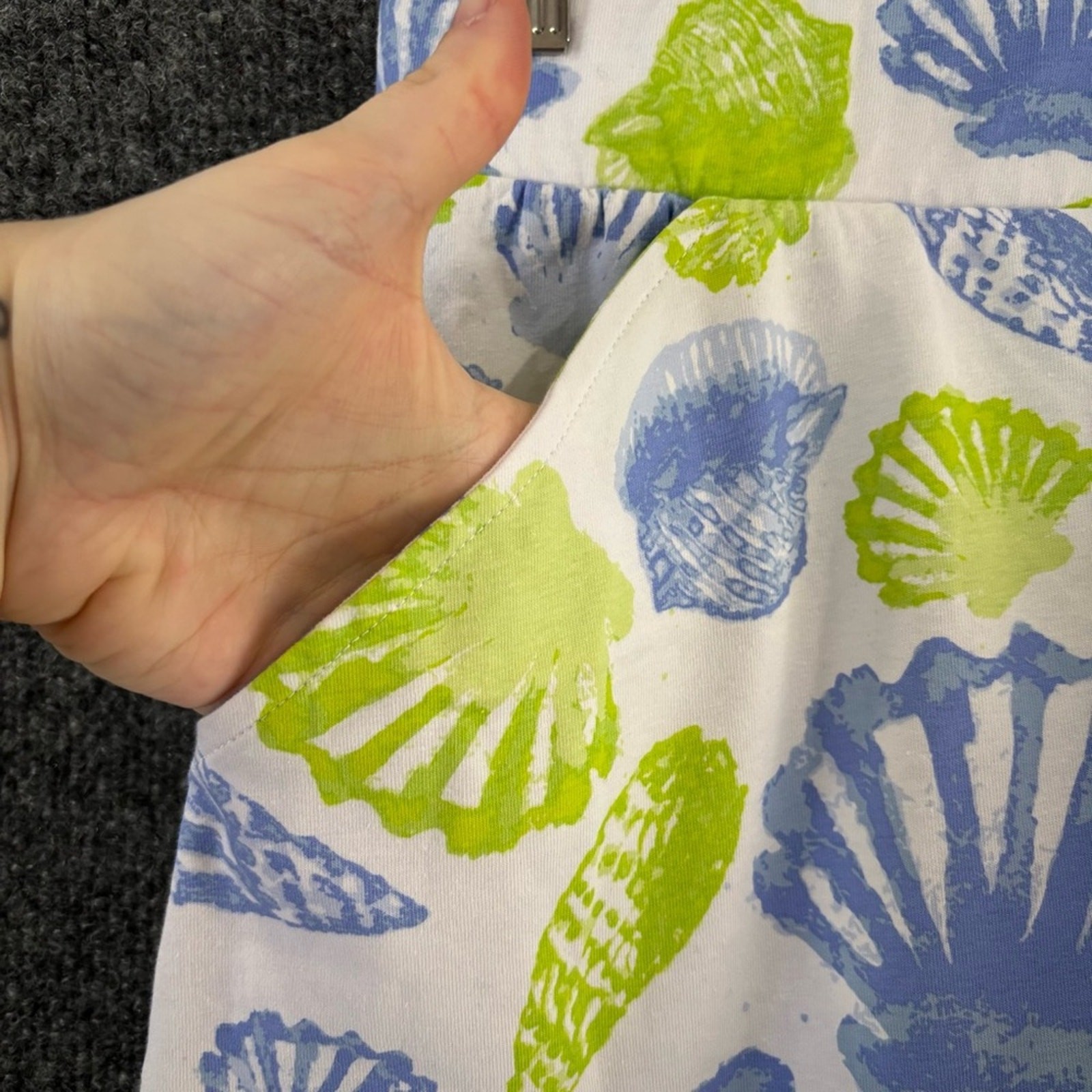 ANA CLARE Womens Seashell Skort Size Small Pockets Blue Green