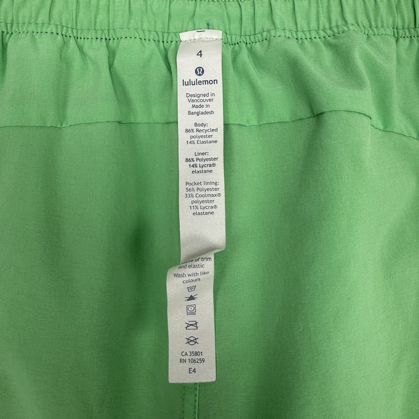 Lululemon Choose A Side Reversible Shorts Green Blue Camo Women’s Size 4 Rise 11