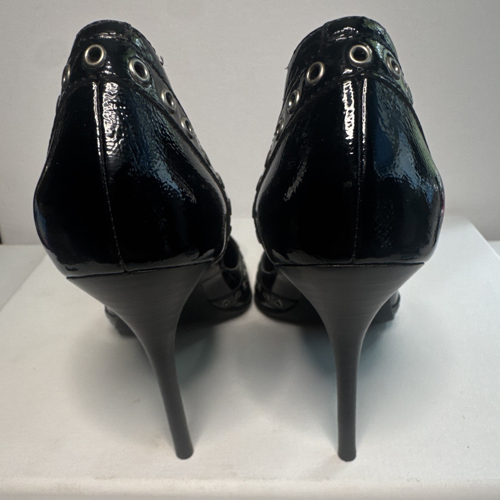 Saraya Personal Collection Jeffrey Campbell Black Patent Lace Up Grommet Heels 8