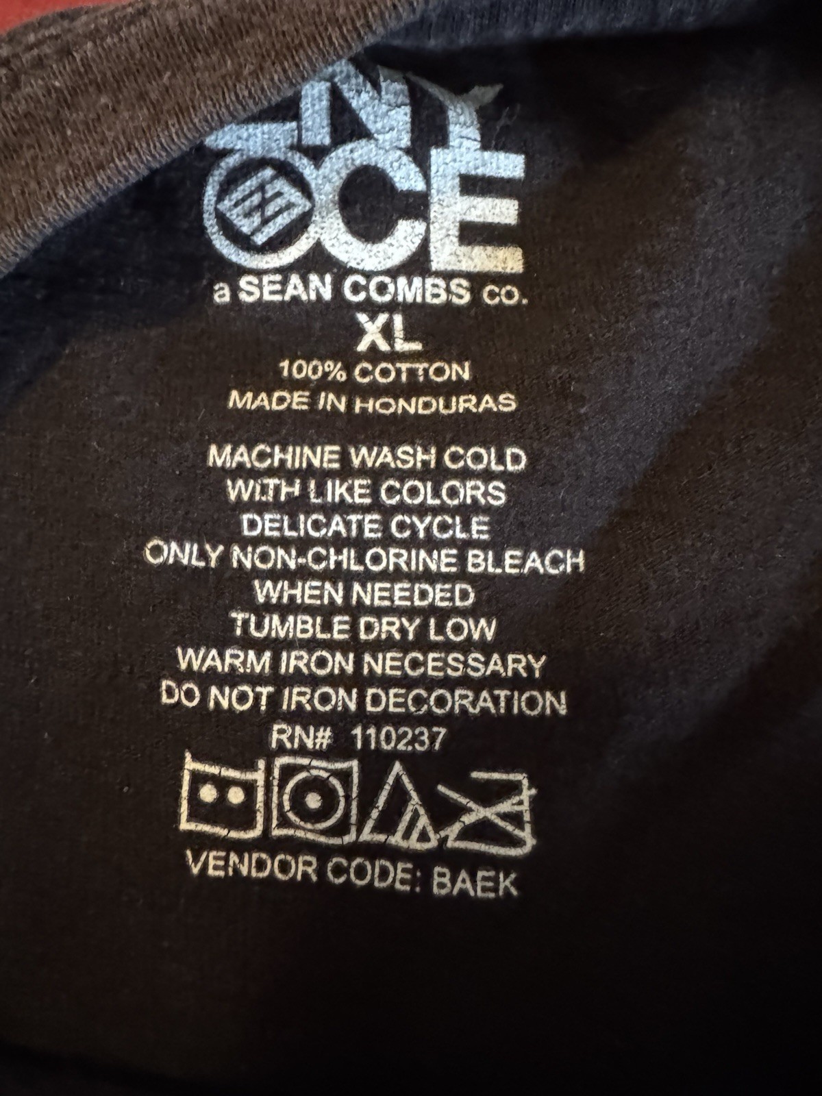 Vintage Enyce T Shirt Adult XL Black Worn Grunge Y2K Hip Hop Hipster 90s