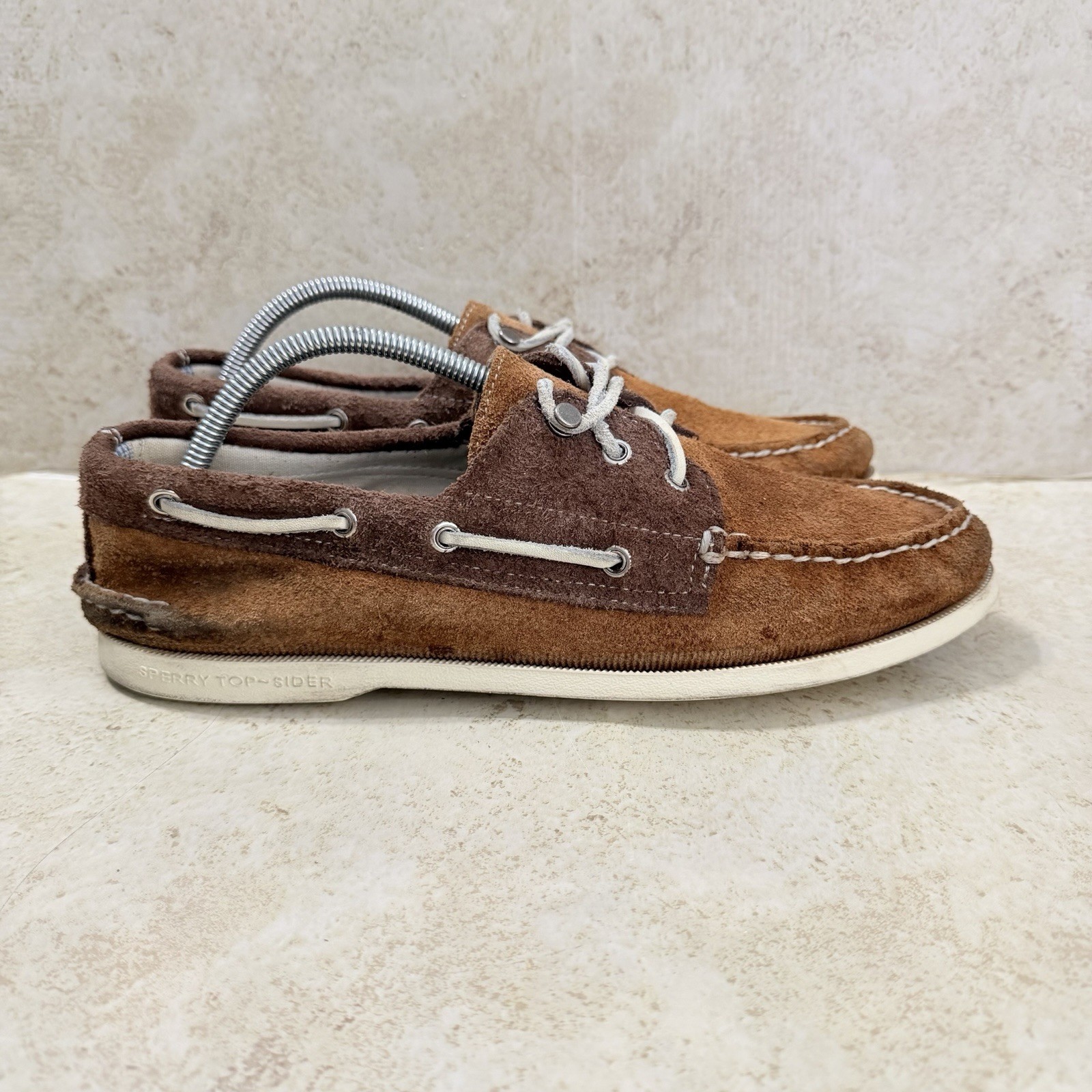 Sperry Top Sider Boat Shoes Mens 9 Brown Suede 2 Eye Casual Deck Sneakers Preppy