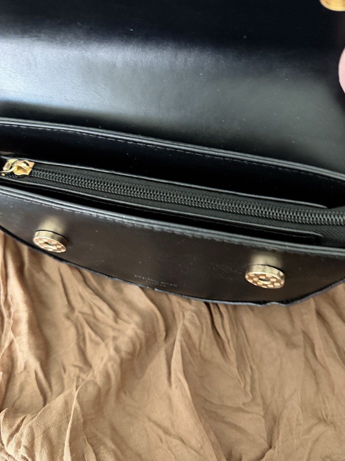 Flap Saddle Hand/Shoulder/Crossbody Purse Compact Black Faux Leather New